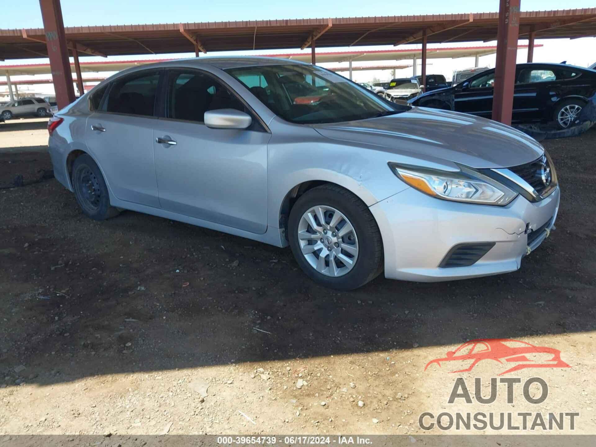 NISSAN ALTIMA 2018 - 1N4AL3AP2JC279434