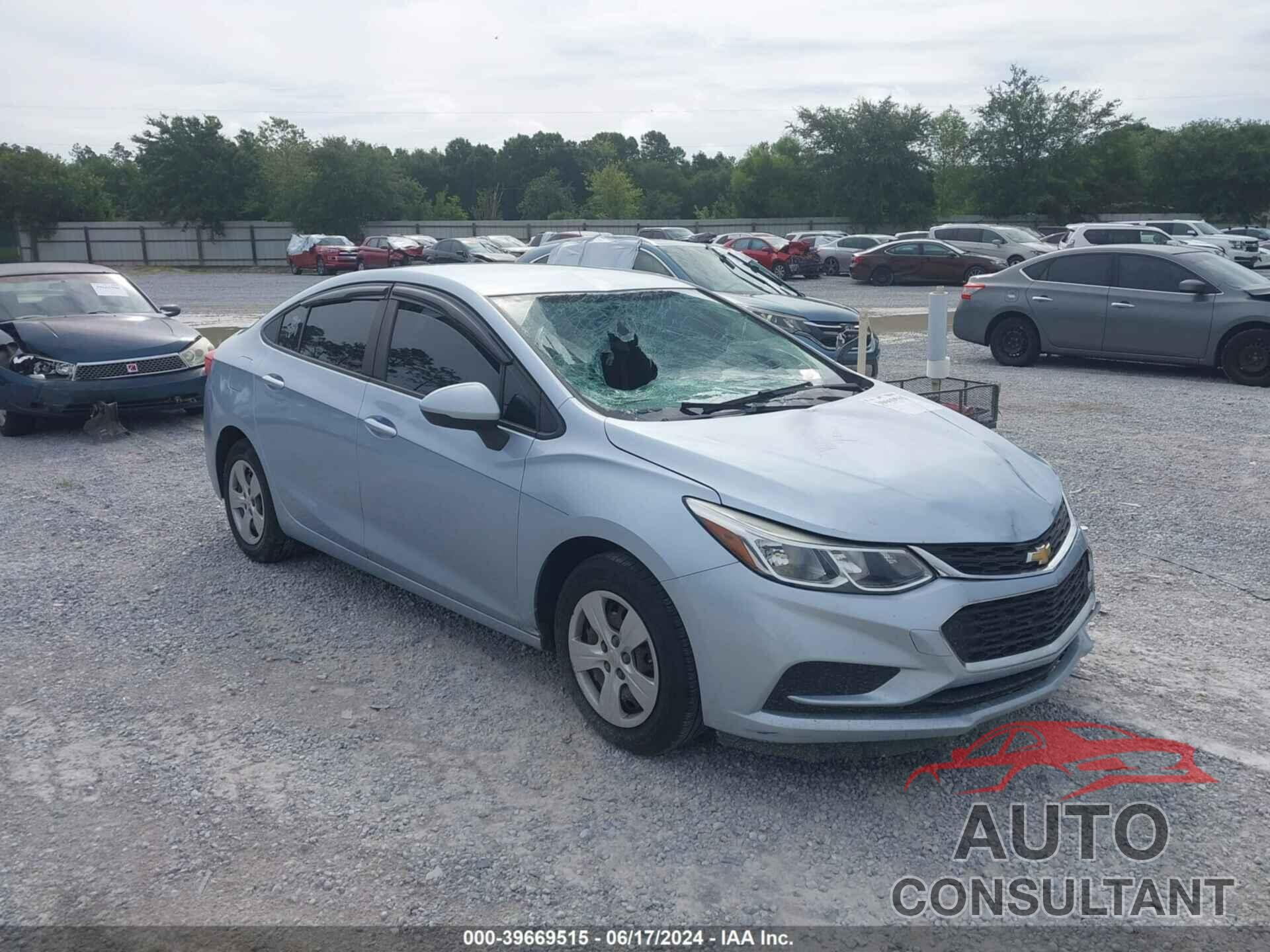 CHEVROLET CRUZE 2018 - 1G1BC5SM9J7178309