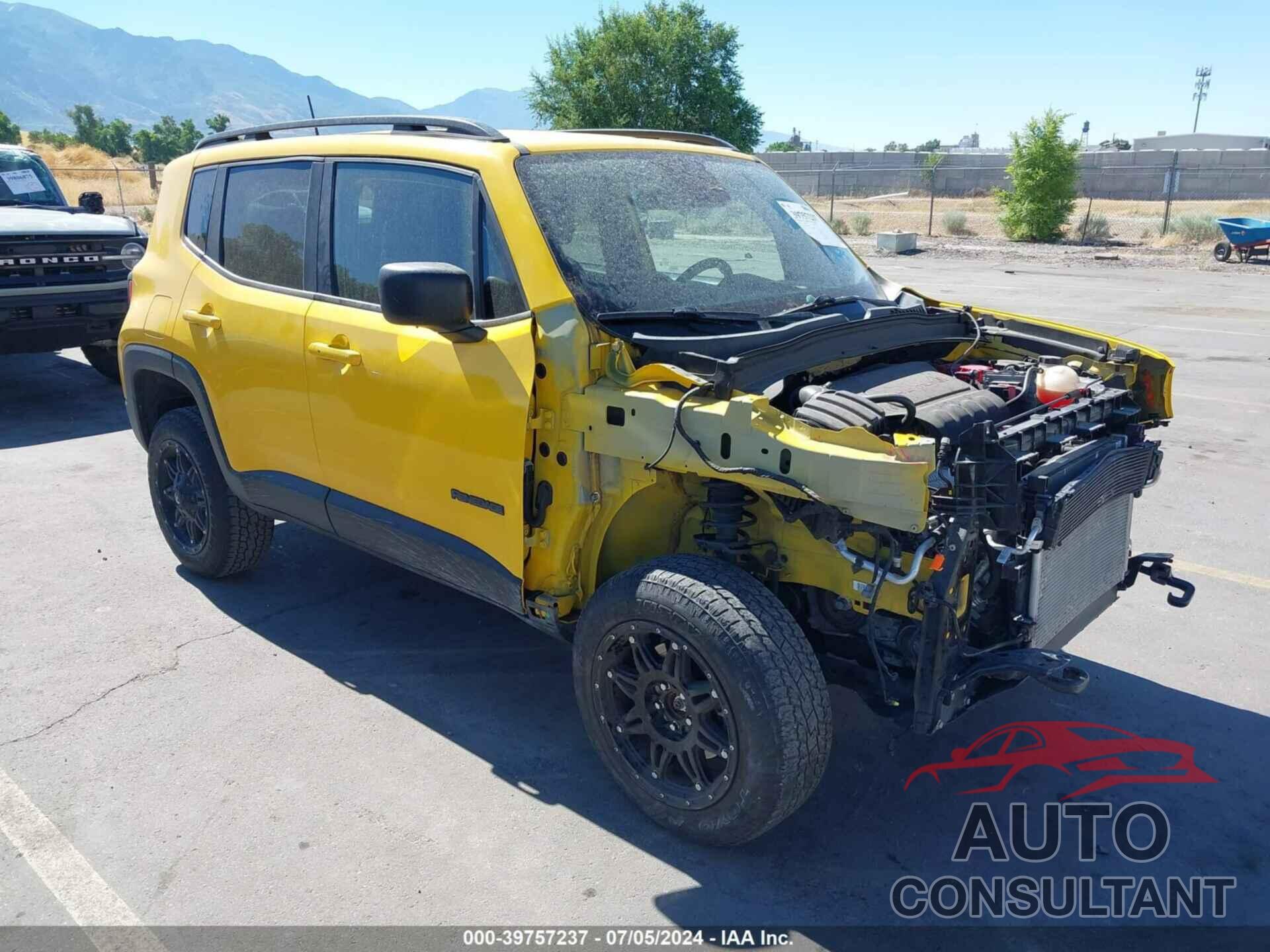 JEEP RENEGADE 2018 - ZACCJBAB5JPH72091