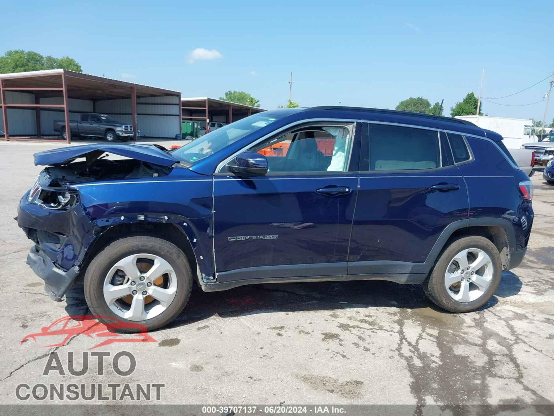 JEEP COMPASS 2018 - 3C4NJDBB5JT107638
