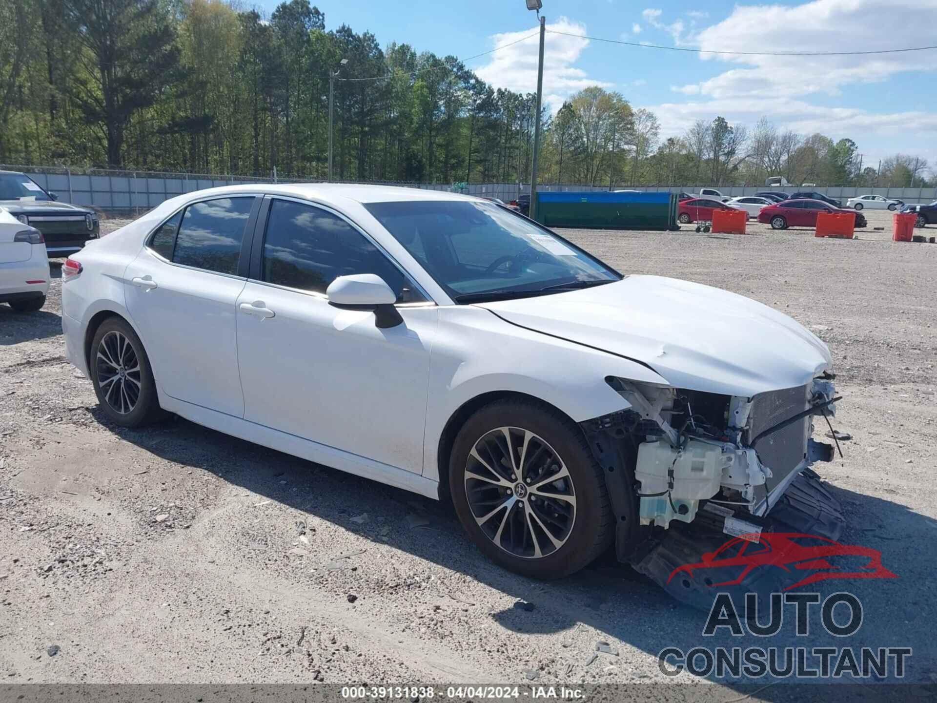 TOYOTA CAMRY 2020 - 4T1G11AK2LU898255