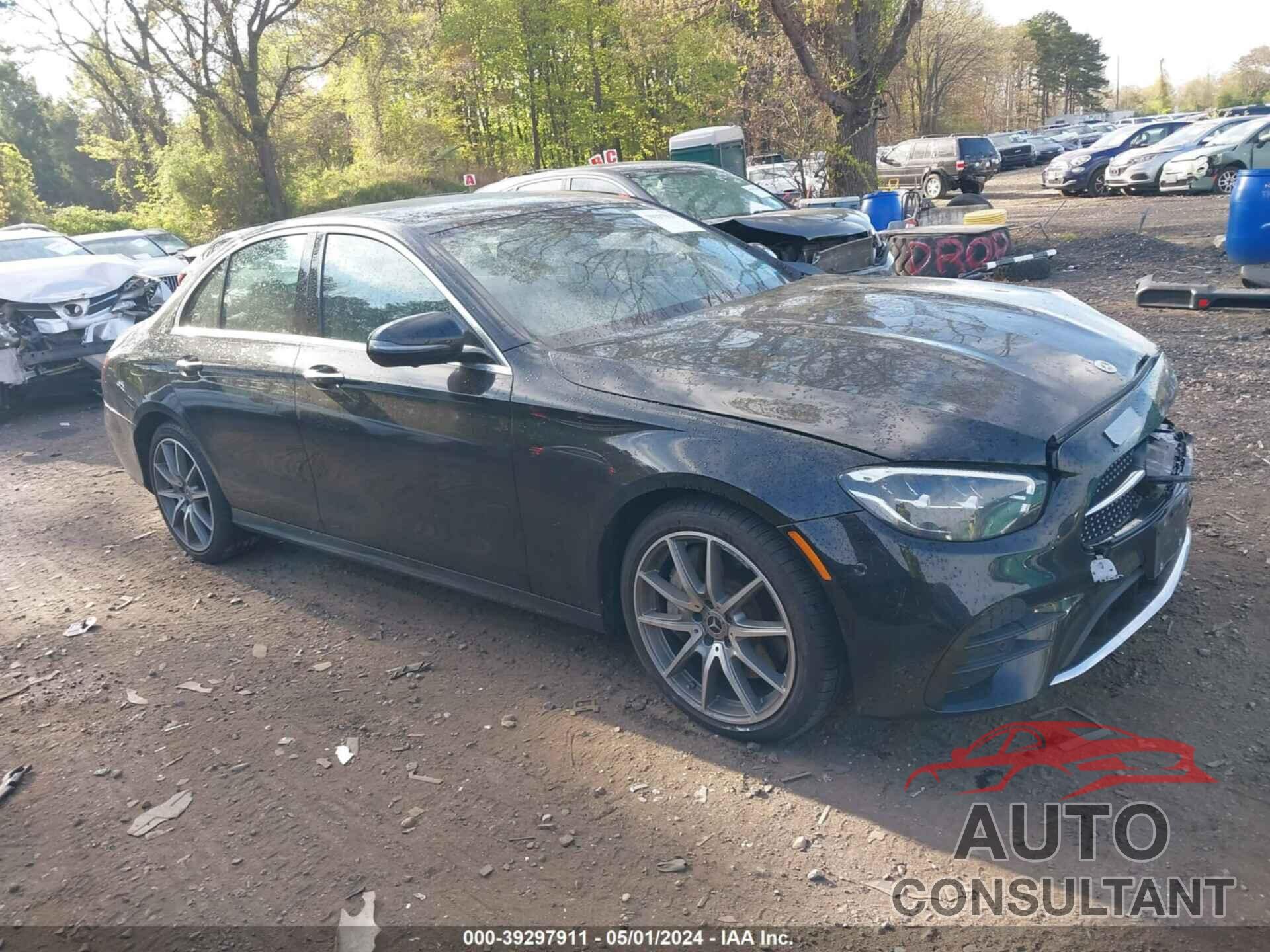 MERCEDES-BENZ E 2022 - W1KZF8EB4NB025886