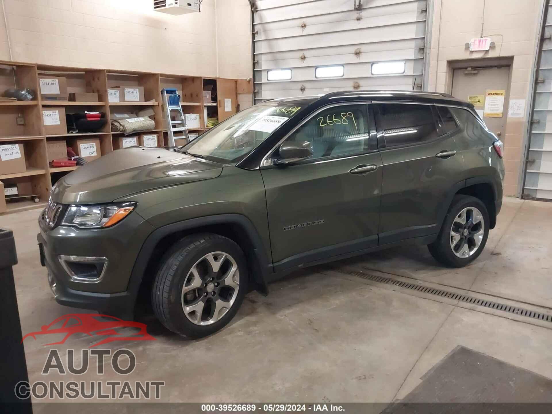 JEEP COMPASS 2018 - 3C4NJDCB2JT113217