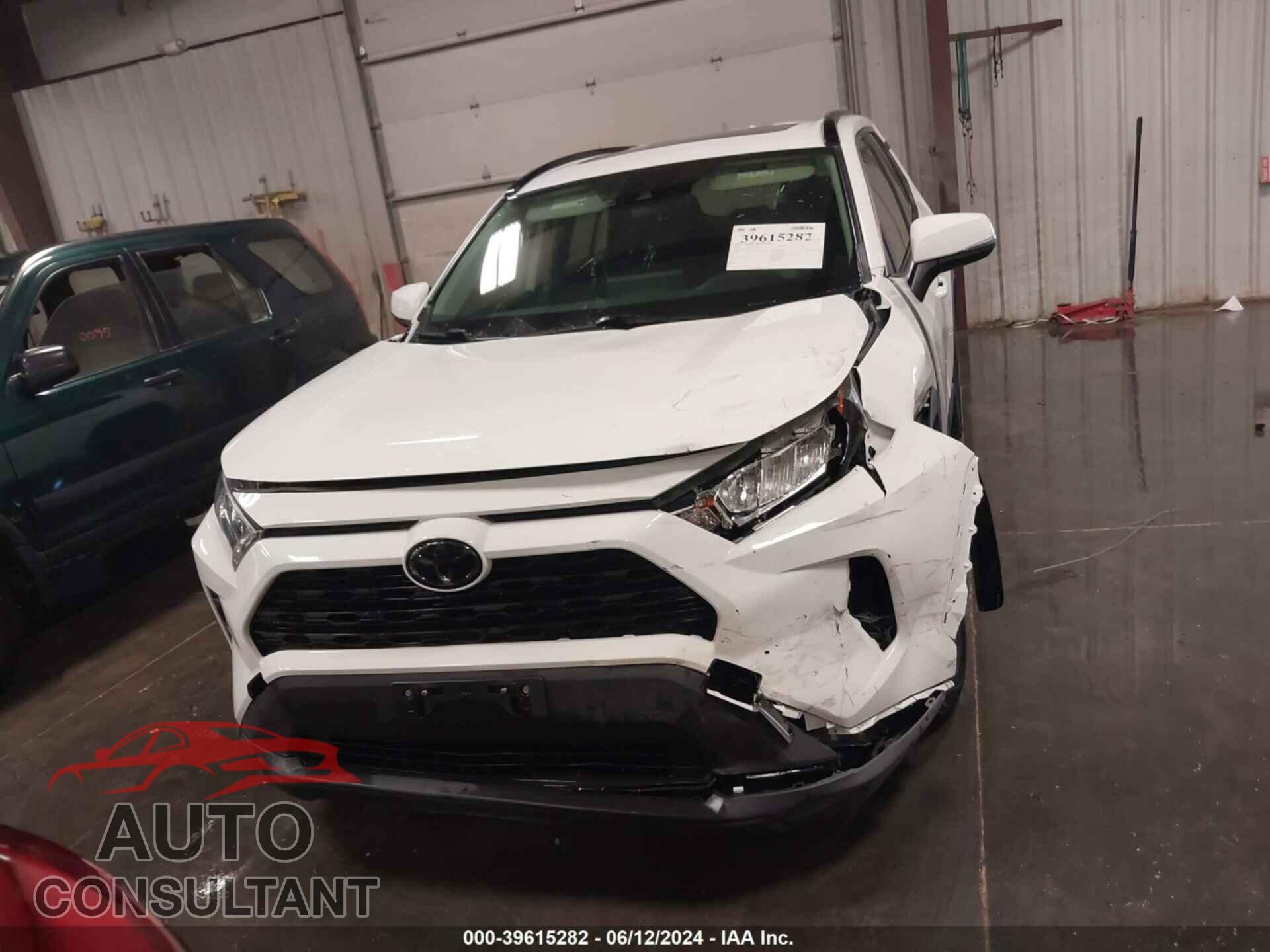 TOYOTA RAV4 2019 - JTMP1RFV8KD510725