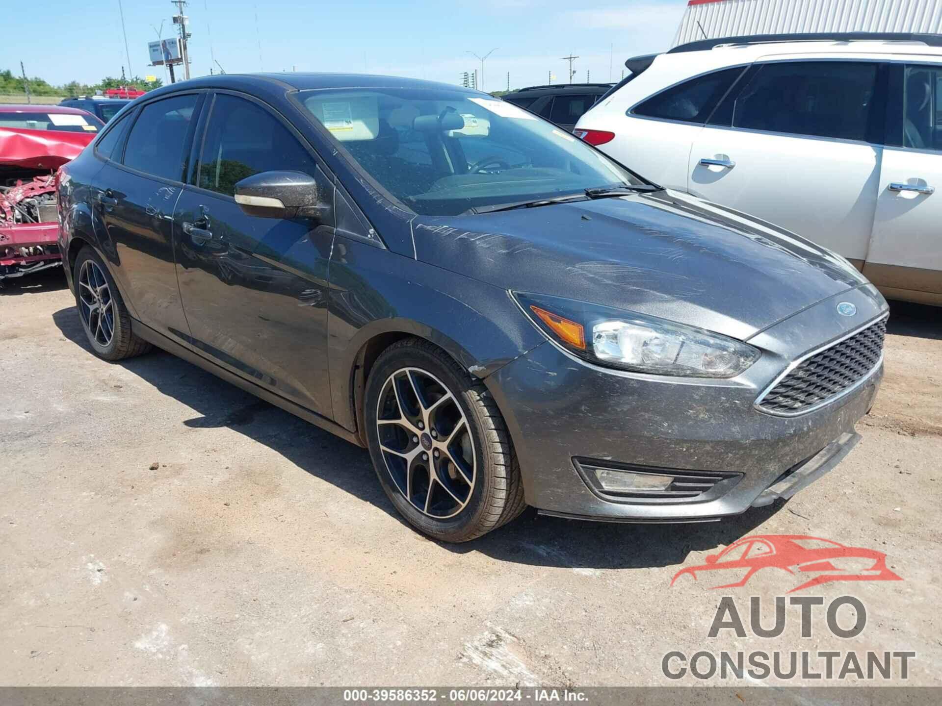 FORD FOCUS 2018 - 1FADP3H25JL236041