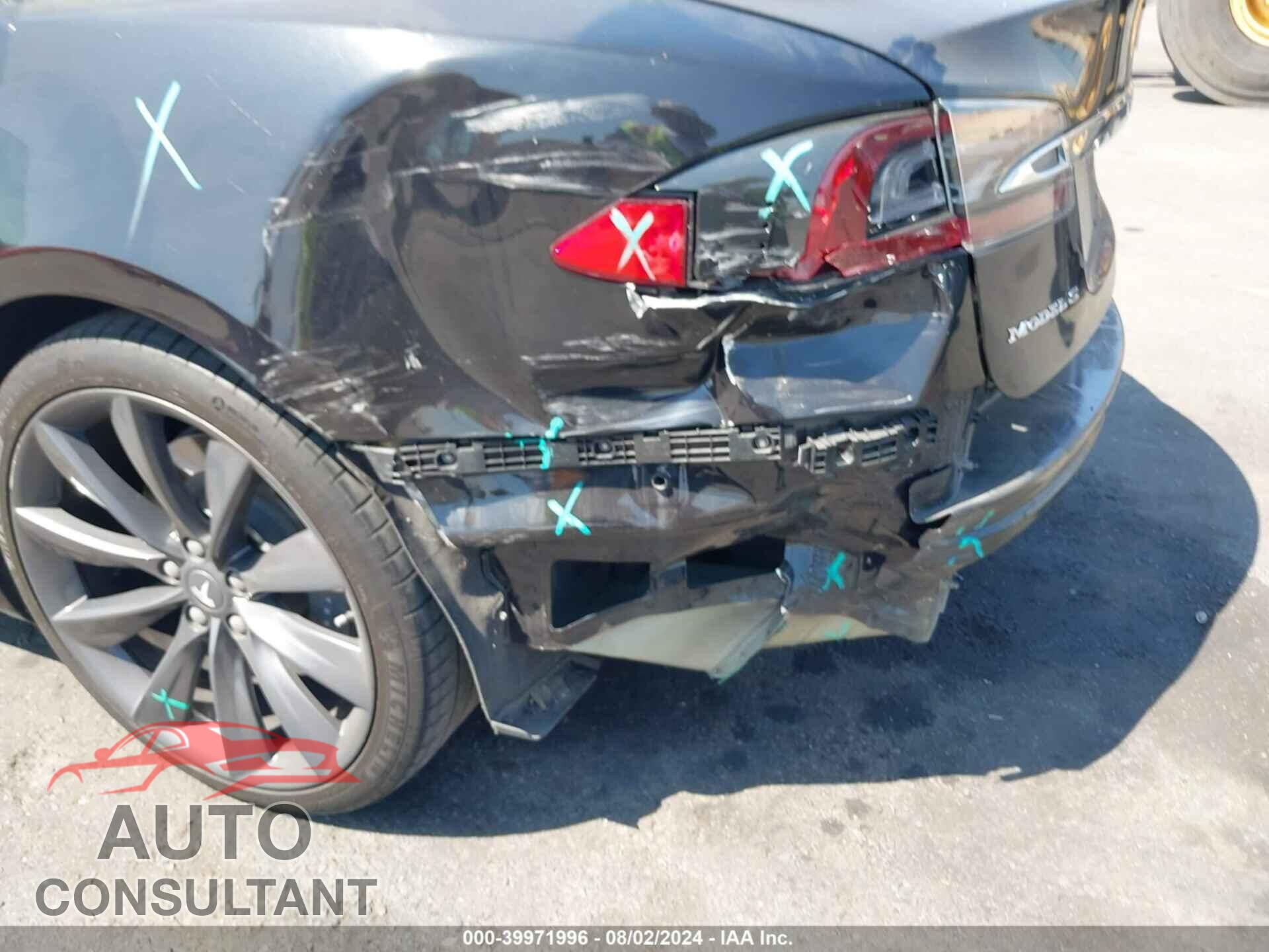 TESLA MODEL S 2017 - 5YJSA1E22HF224647