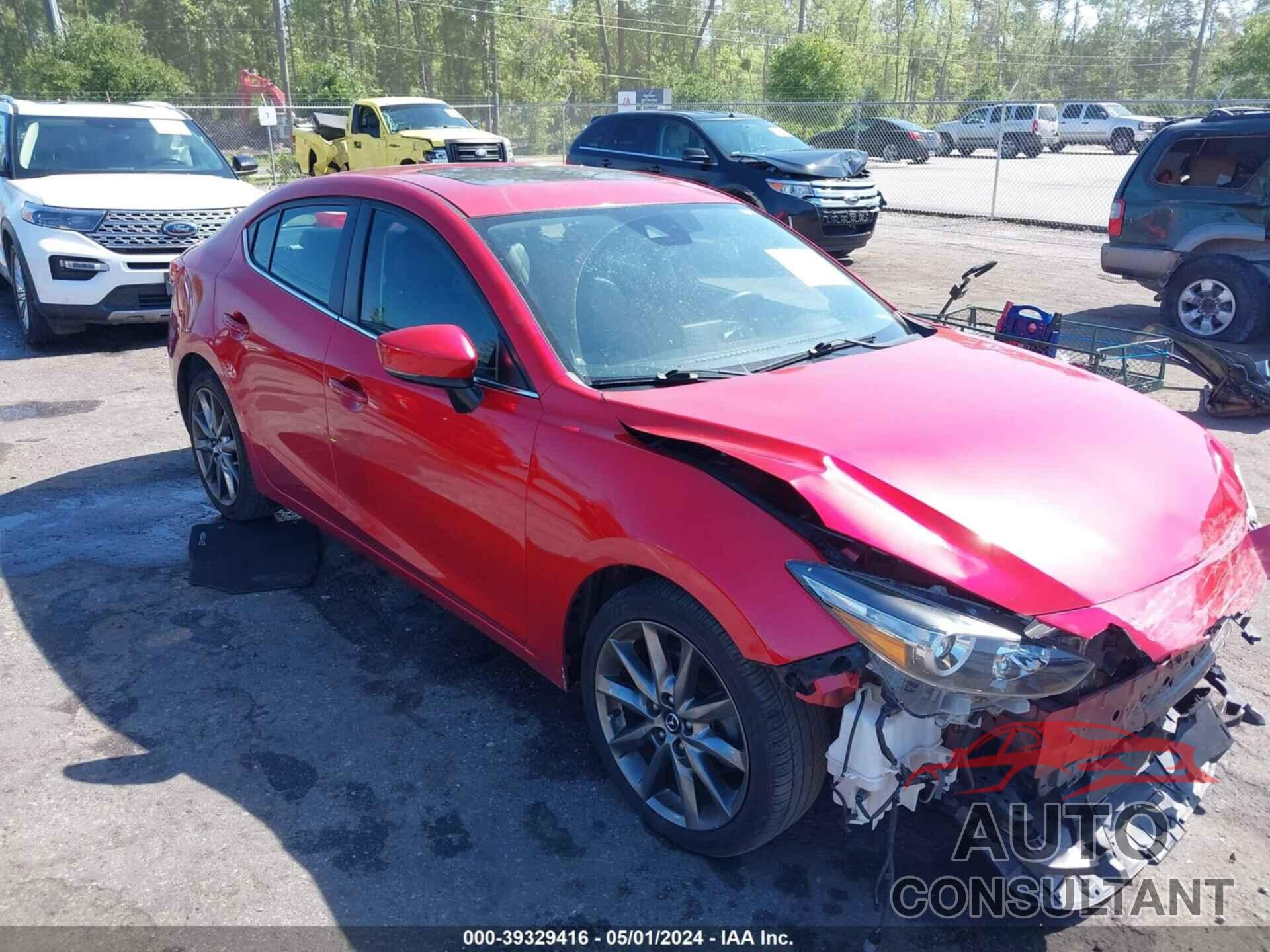 MAZDA 3 2018 - 3MZBN1V34JM265521