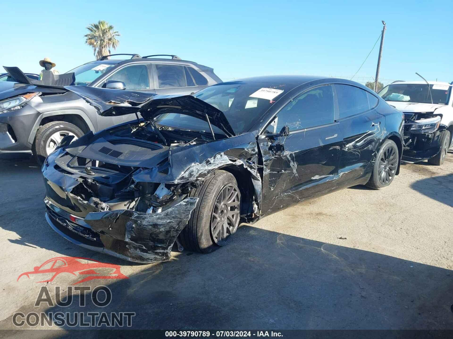 TESLA MODEL 3 2024 - 5YJ3E1EA5RF756475