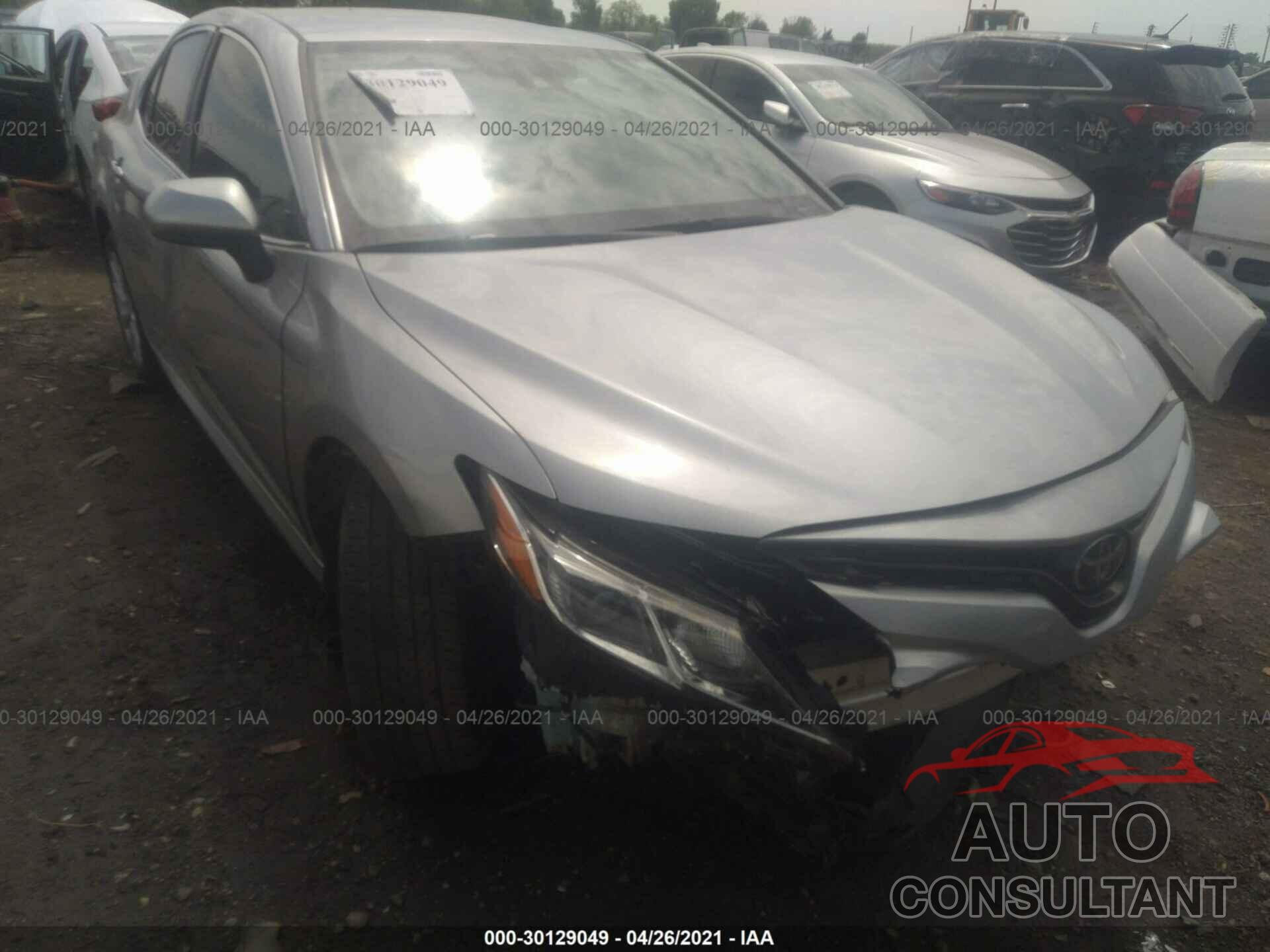 TOYOTA CAMRY 2020 - 4T1C11AK5LU364617