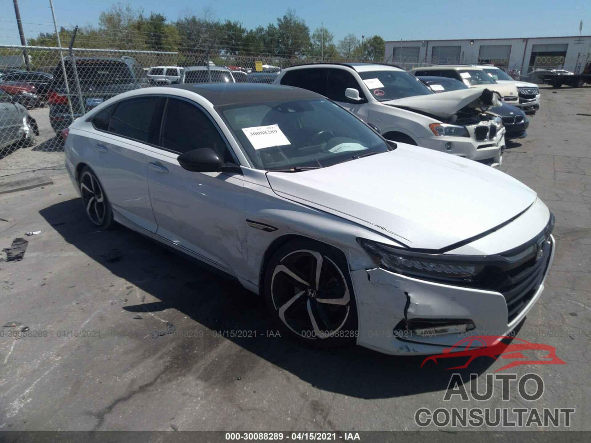 HONDA ACCORD SEDAN 2018 - 1HGCV2F93JA031255