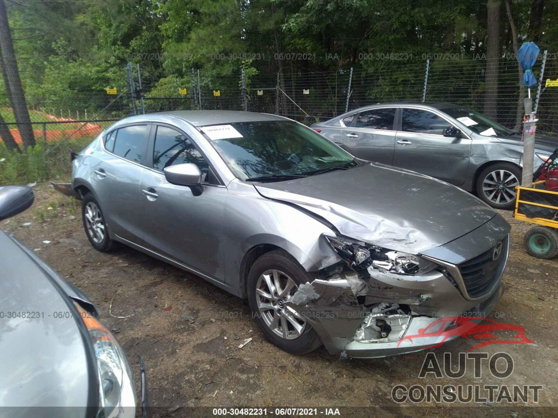 MAZDA MAZDA3 2016 - JM1BM1U71G1307157