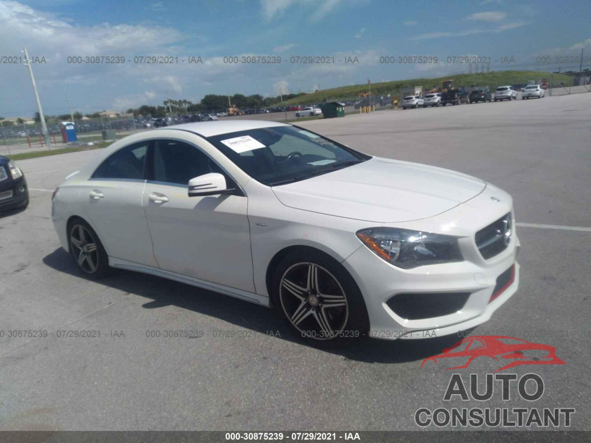 MERCEDES-BENZ CLA 2016 - WDDSJ4EB2GN306563