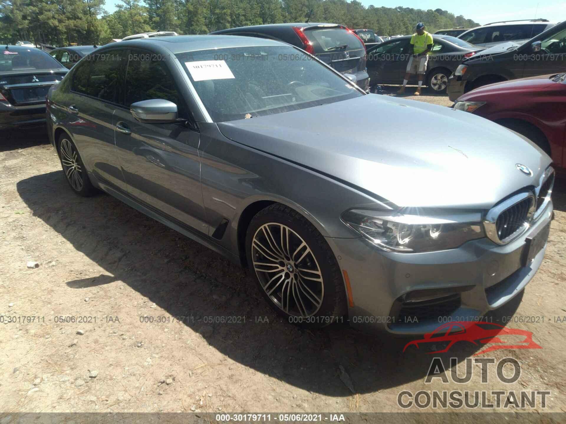 BMW 5 SERIES 2017 - WBAJA5C38HG897086