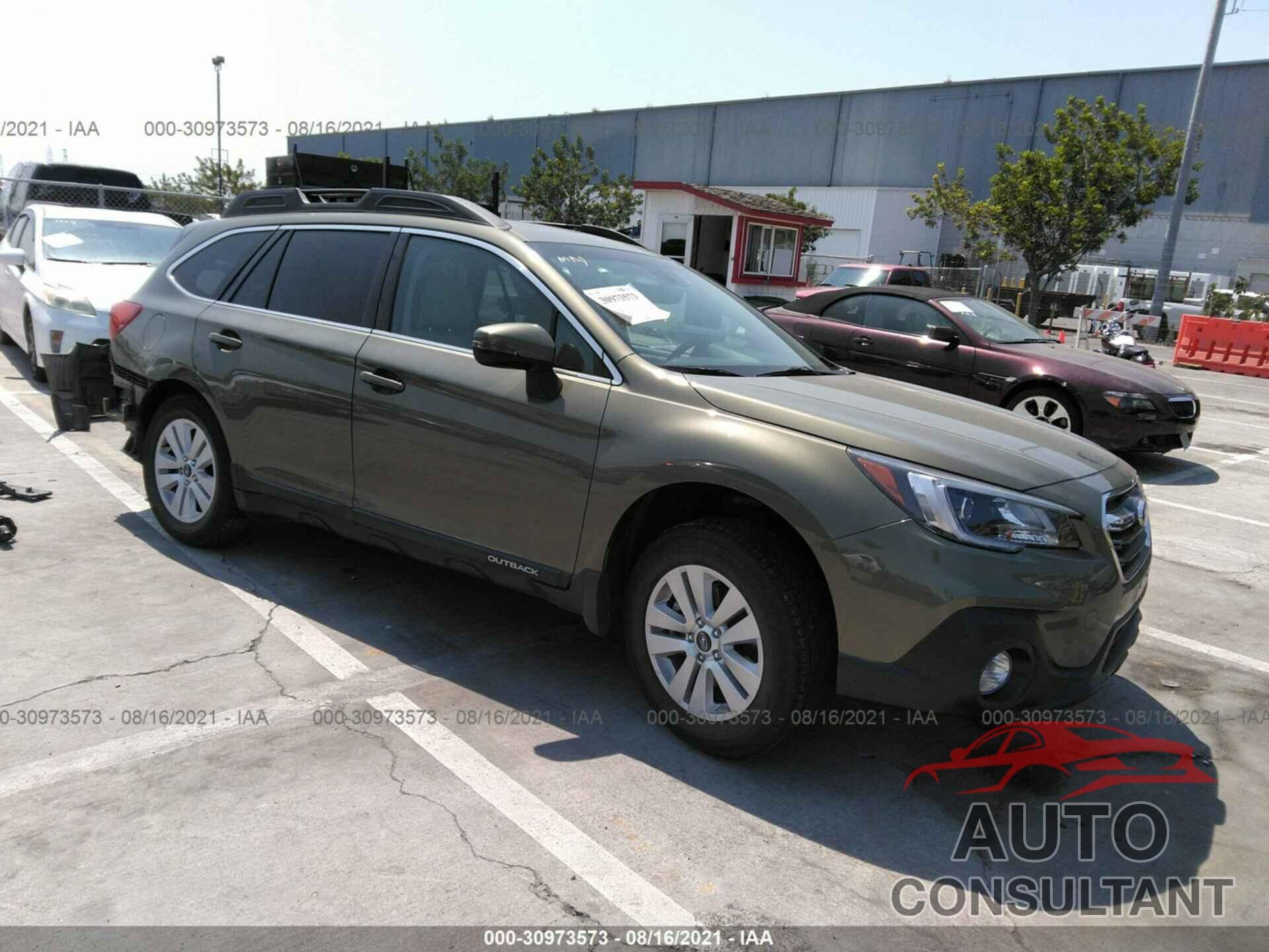 SUBARU OUTBACK 2018 - 4S4BSAHC8J3301022