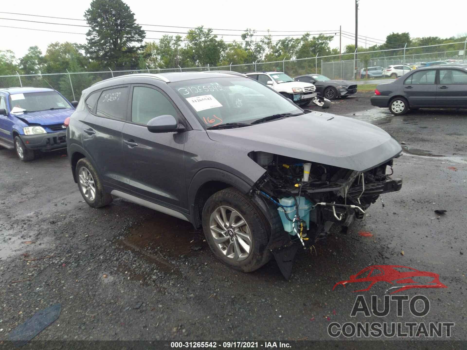 HYUNDAI TUCSON 2018 - KM8J3CA49JU784375