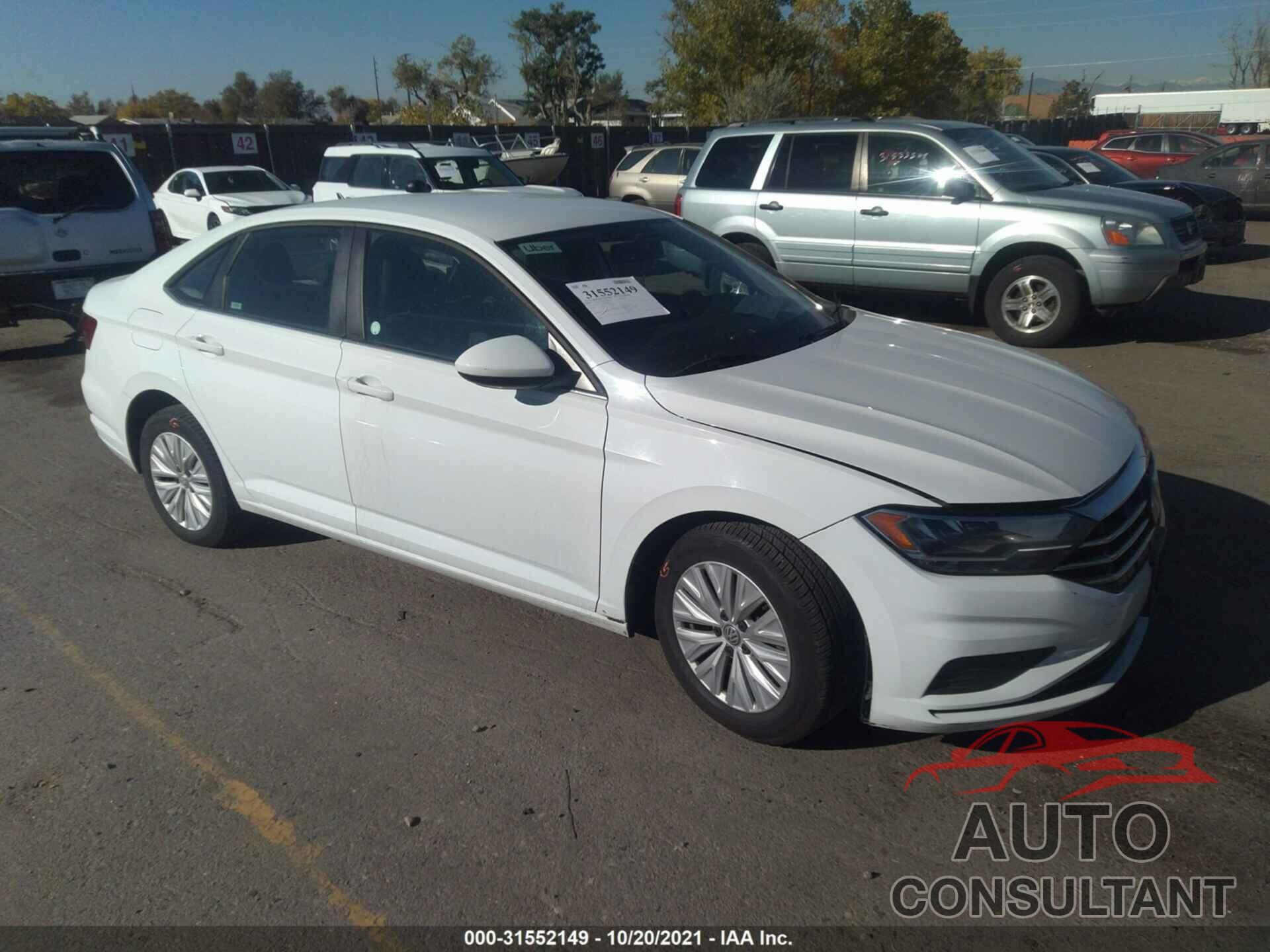 VOLKSWAGEN JETTA 2019 - 3VWC57BU4KM139875