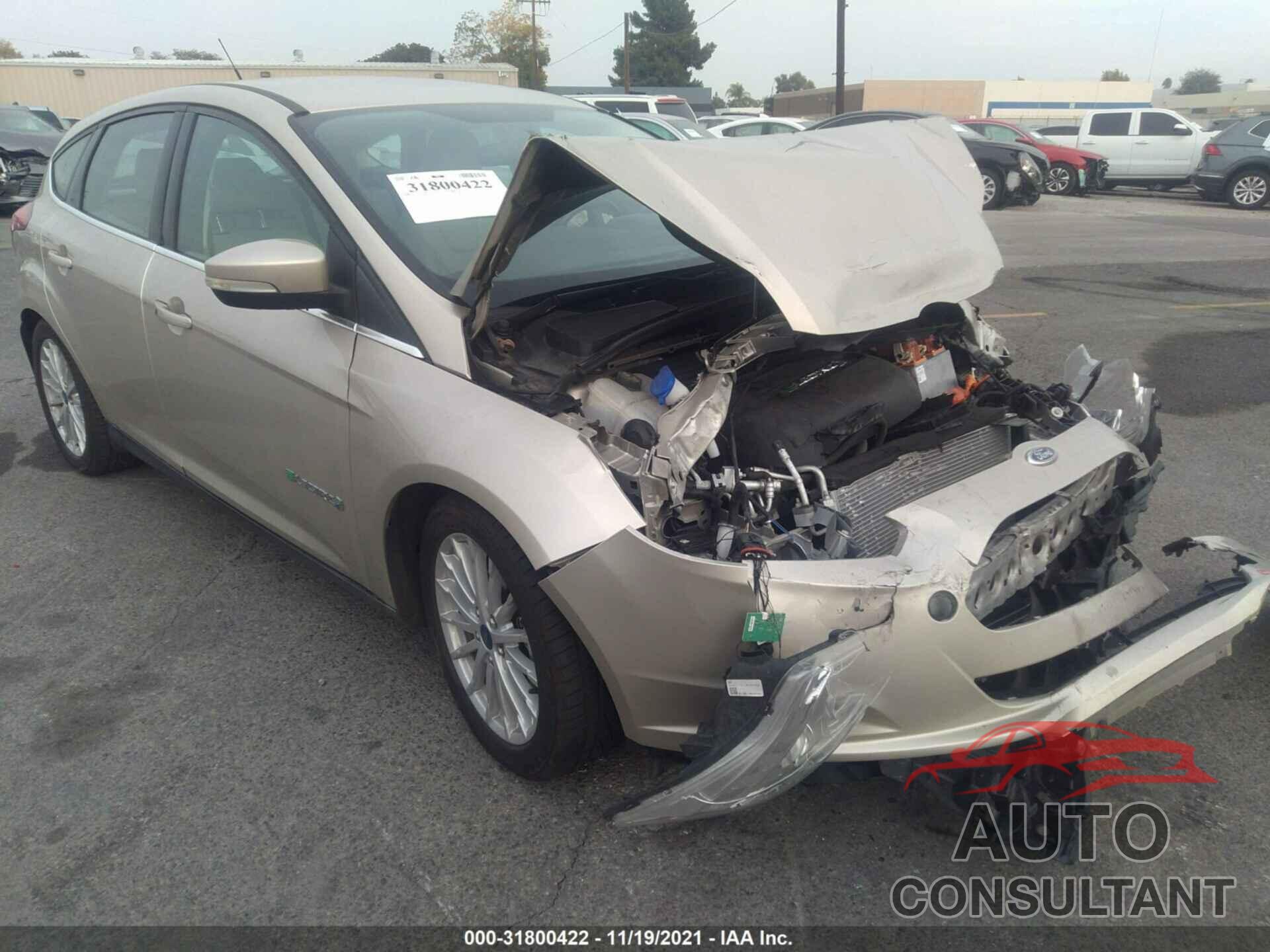 FORD FOCUS 2017 - 1FADP3R4XHL230469
