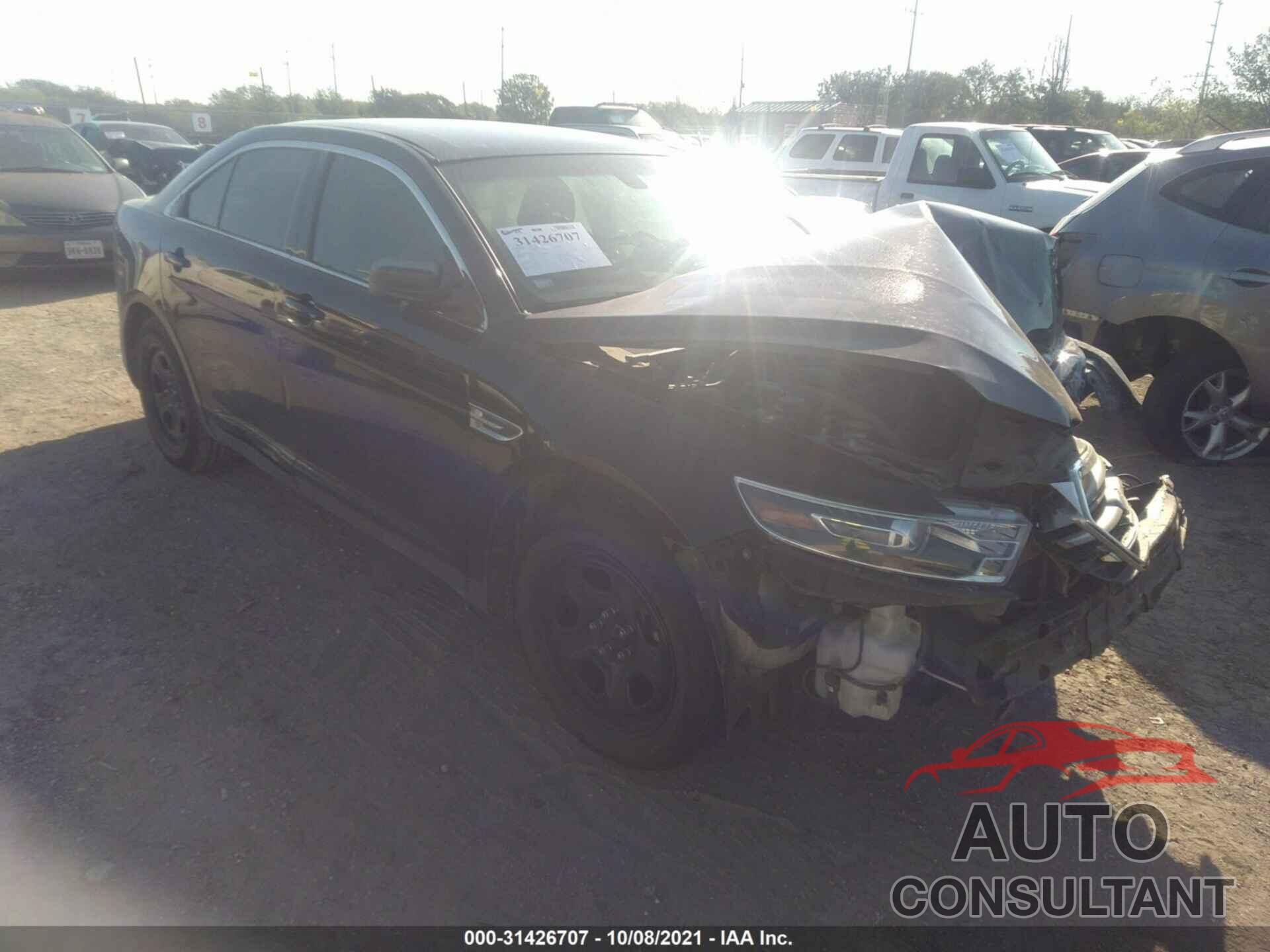 FORD TAURUS 2018 - 1FAHP2D86JG138800