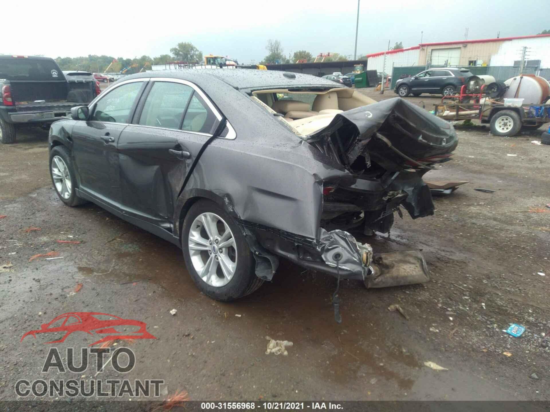FORD TAURUS 2017 - 1FAHP2E87HG102672