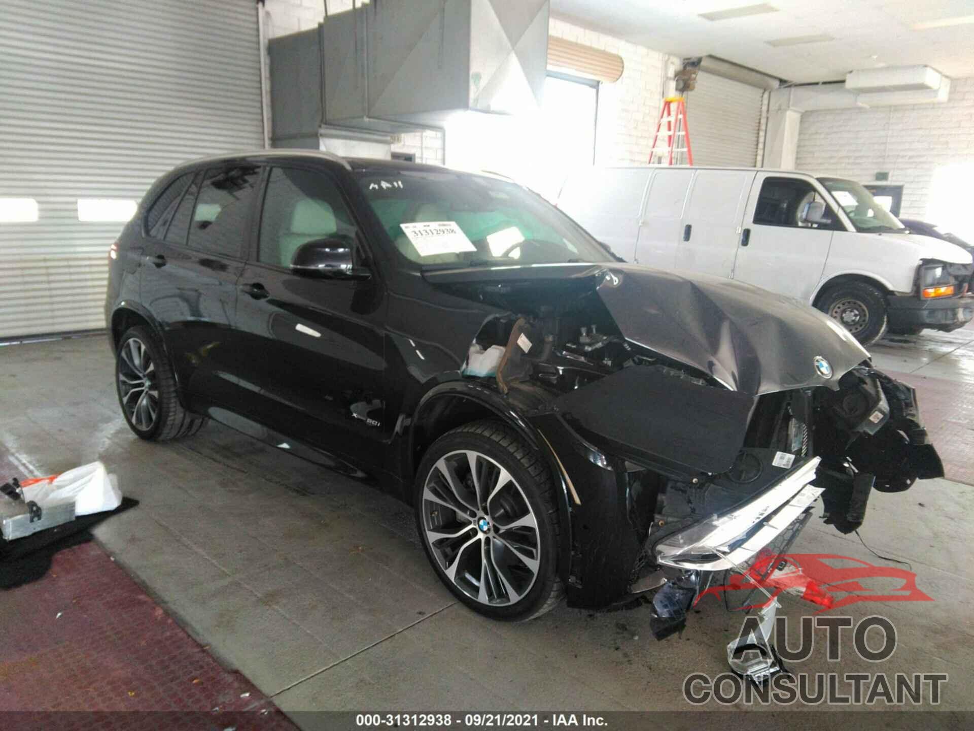 BMW X5 2018 - 5UXKR6C59JL069437