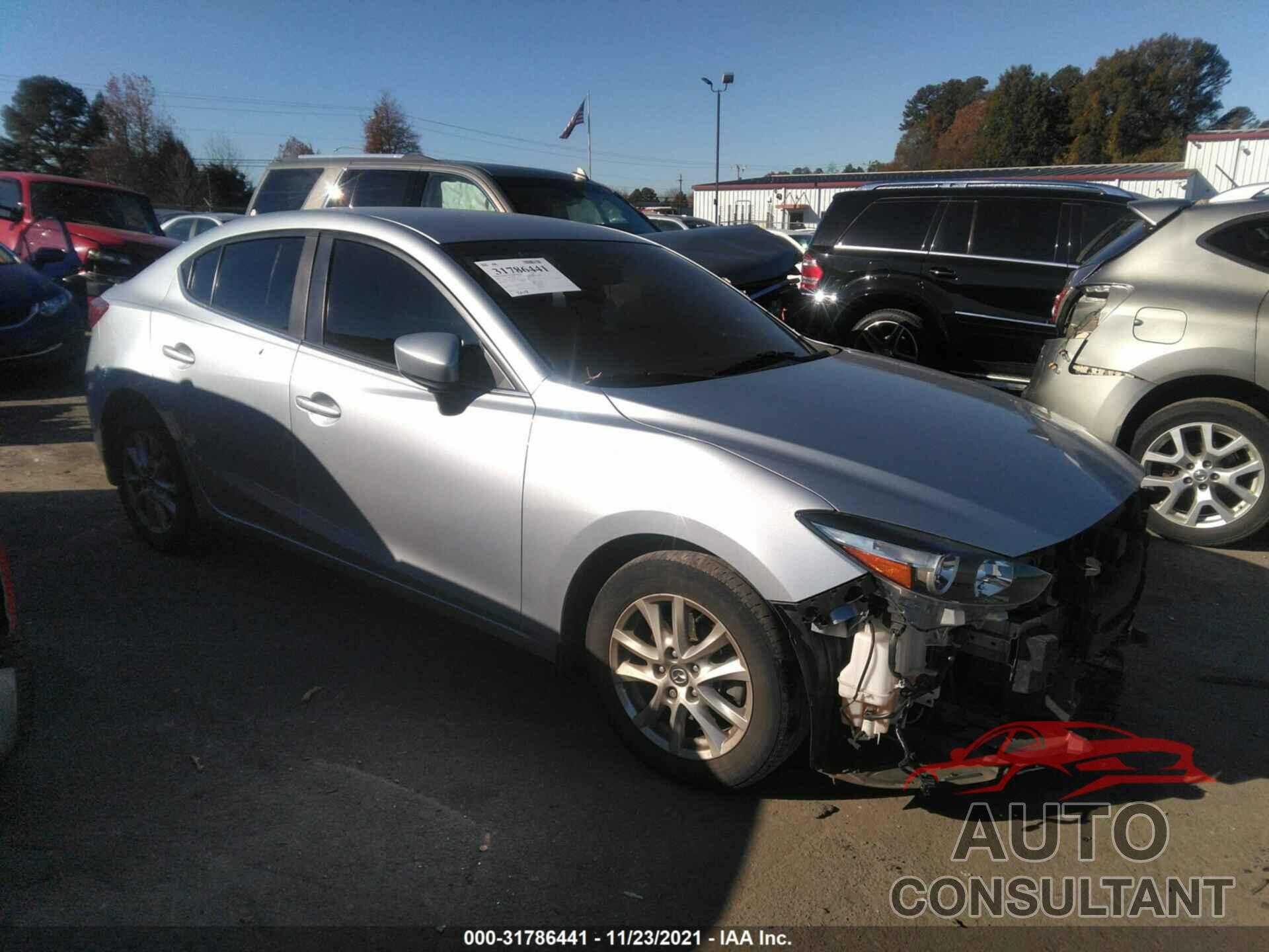 MAZDA MAZDA3 4-DOOR 2017 - 3MZBN1U74HM134152