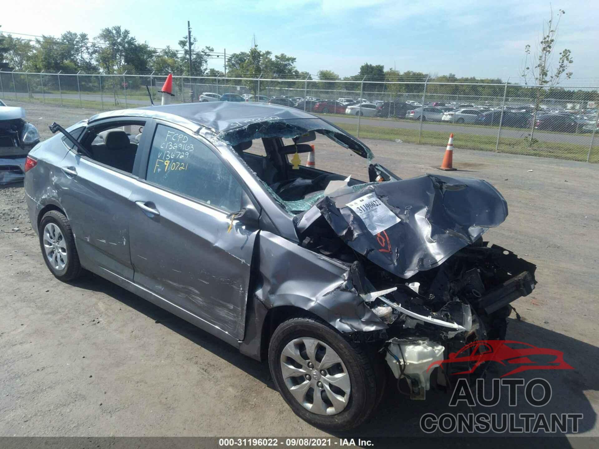 HYUNDAI ACCENT 2016 - KMHCT4AE0GU136729