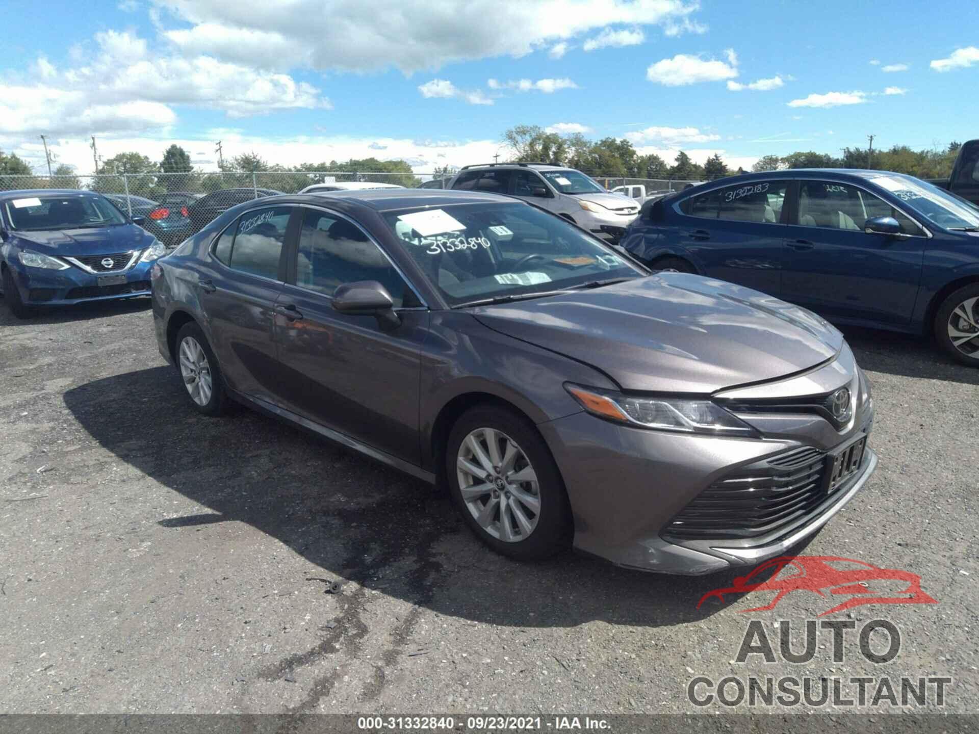 TOYOTA CAMRY 2019 - 4T1B11HK7KU227288