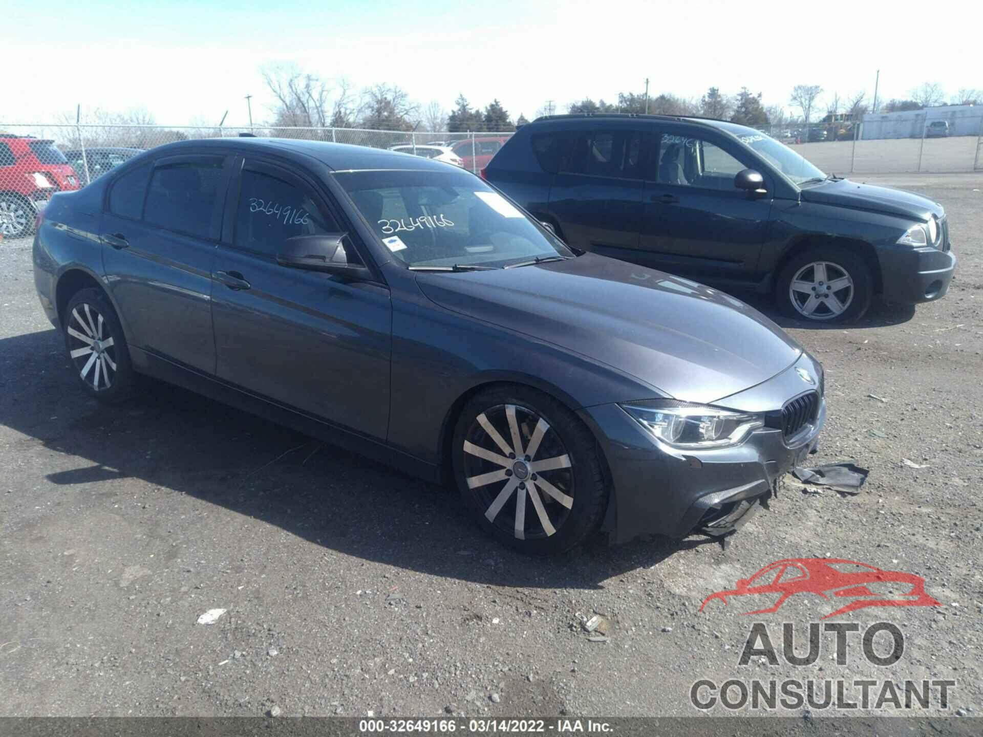 BMW 3 SERIES 2018 - WBA8E5G52JNU46736