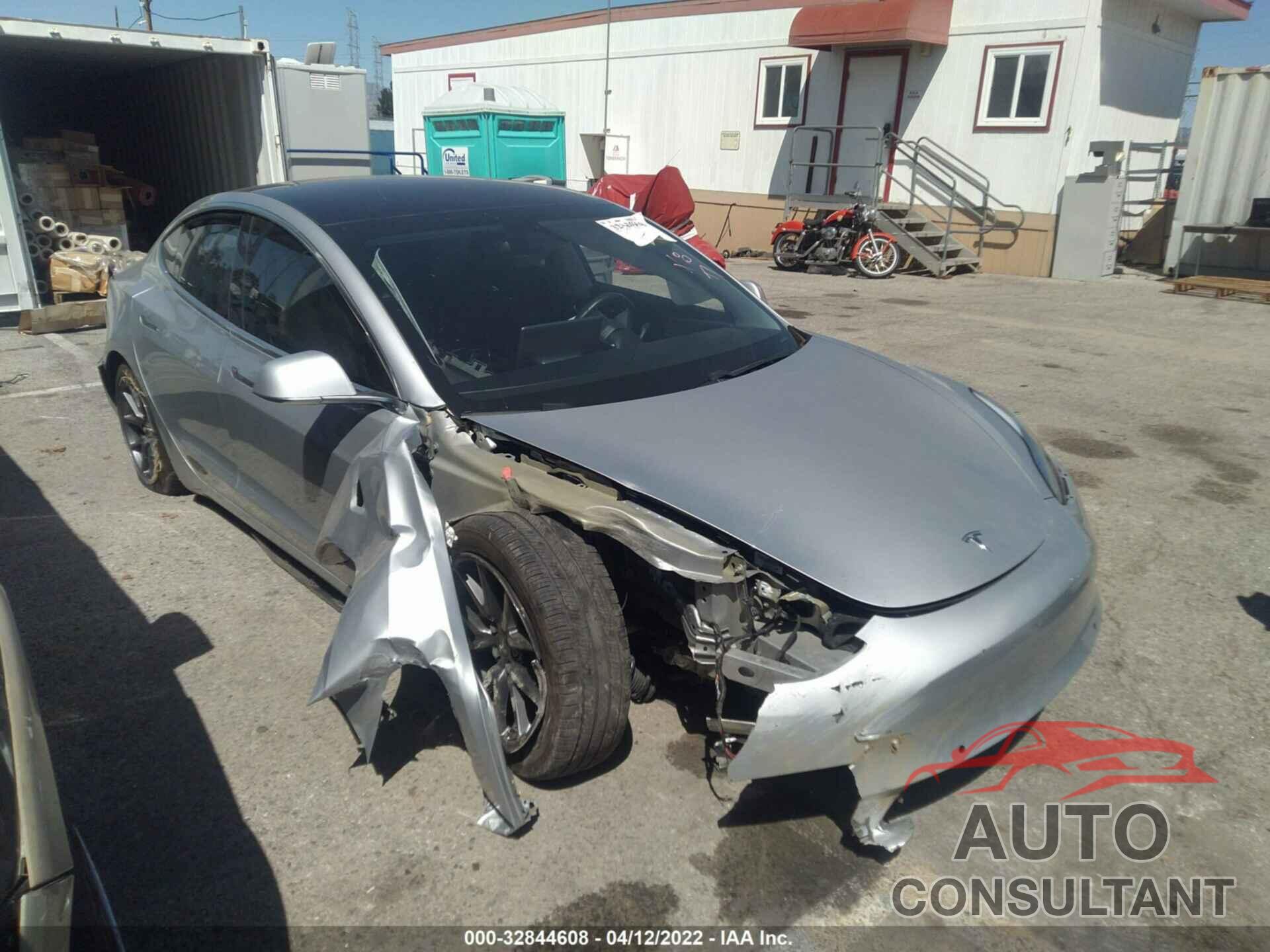 TESLA MODEL 3 2018 - 5YJ3E1EA6JF034436