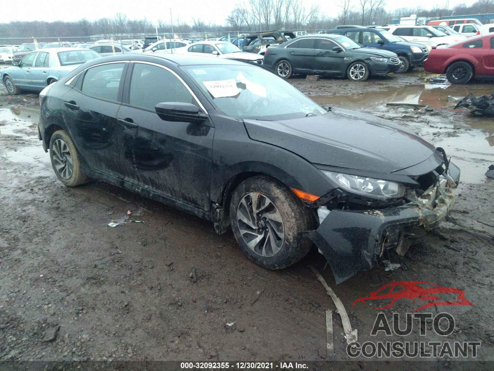 HONDA CIVIC HATCHBACK 2018 - SHHFK7H28JU216618