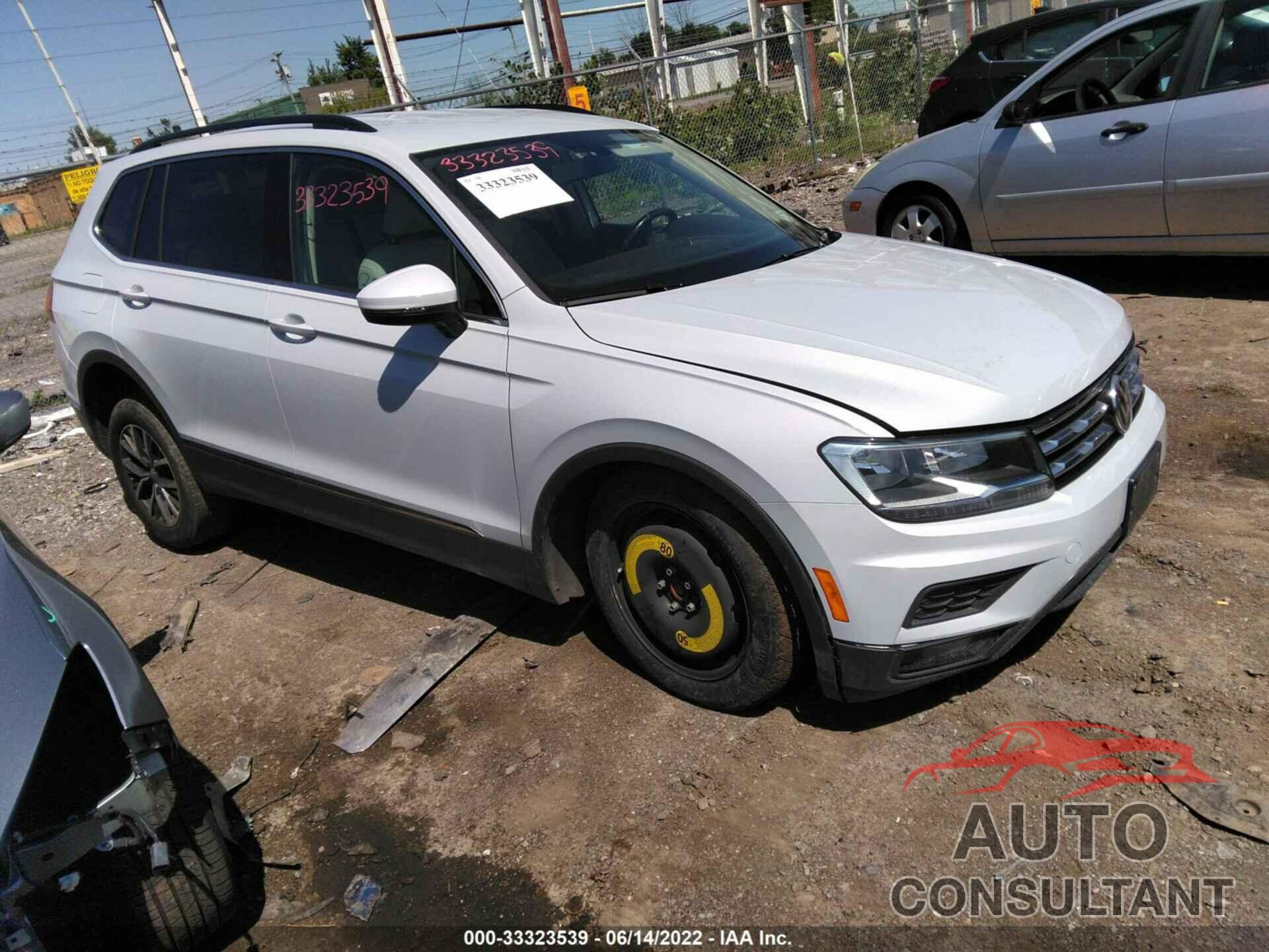 VOLKSWAGEN TIGUAN 2018 - 3VV2B7AX5JM003483