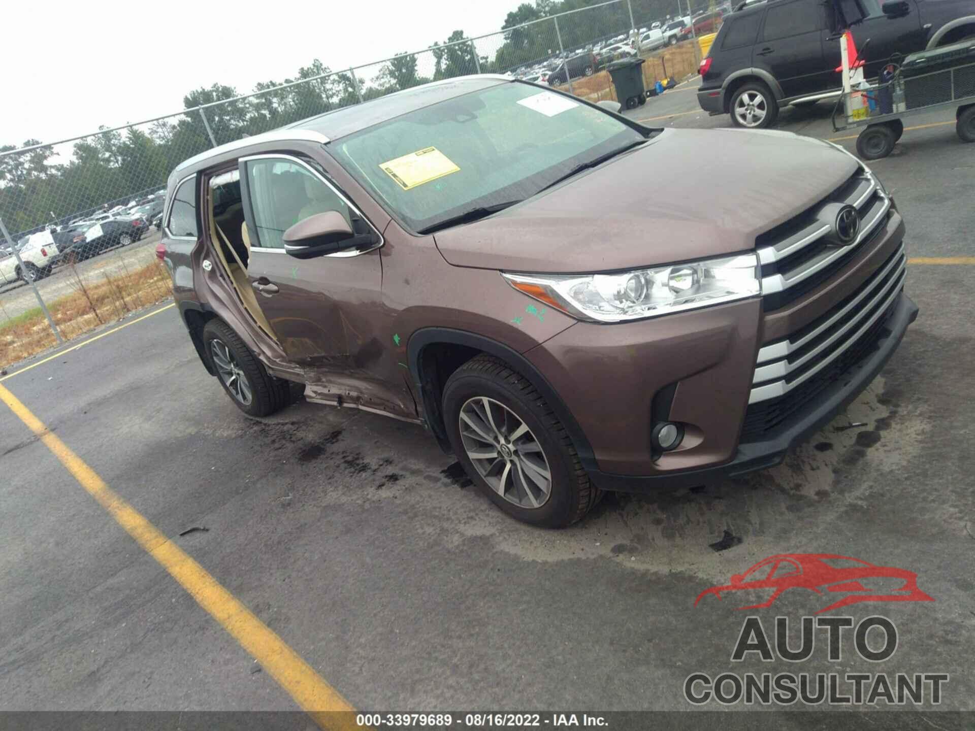TOYOTA HIGHLANDER 2017 - 5TDKZRFh9hs206314