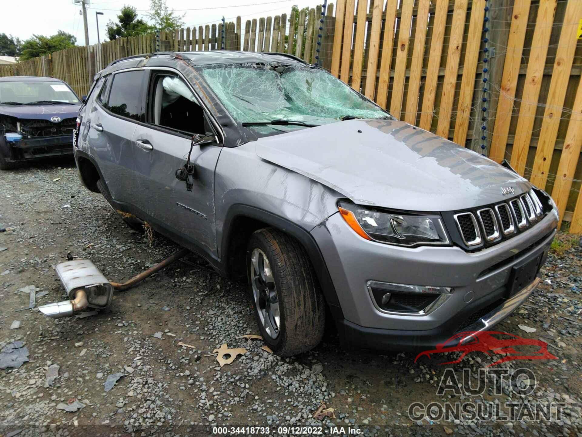 JEEP COMPASS 2018 - 3C4NJCCB8JT346125