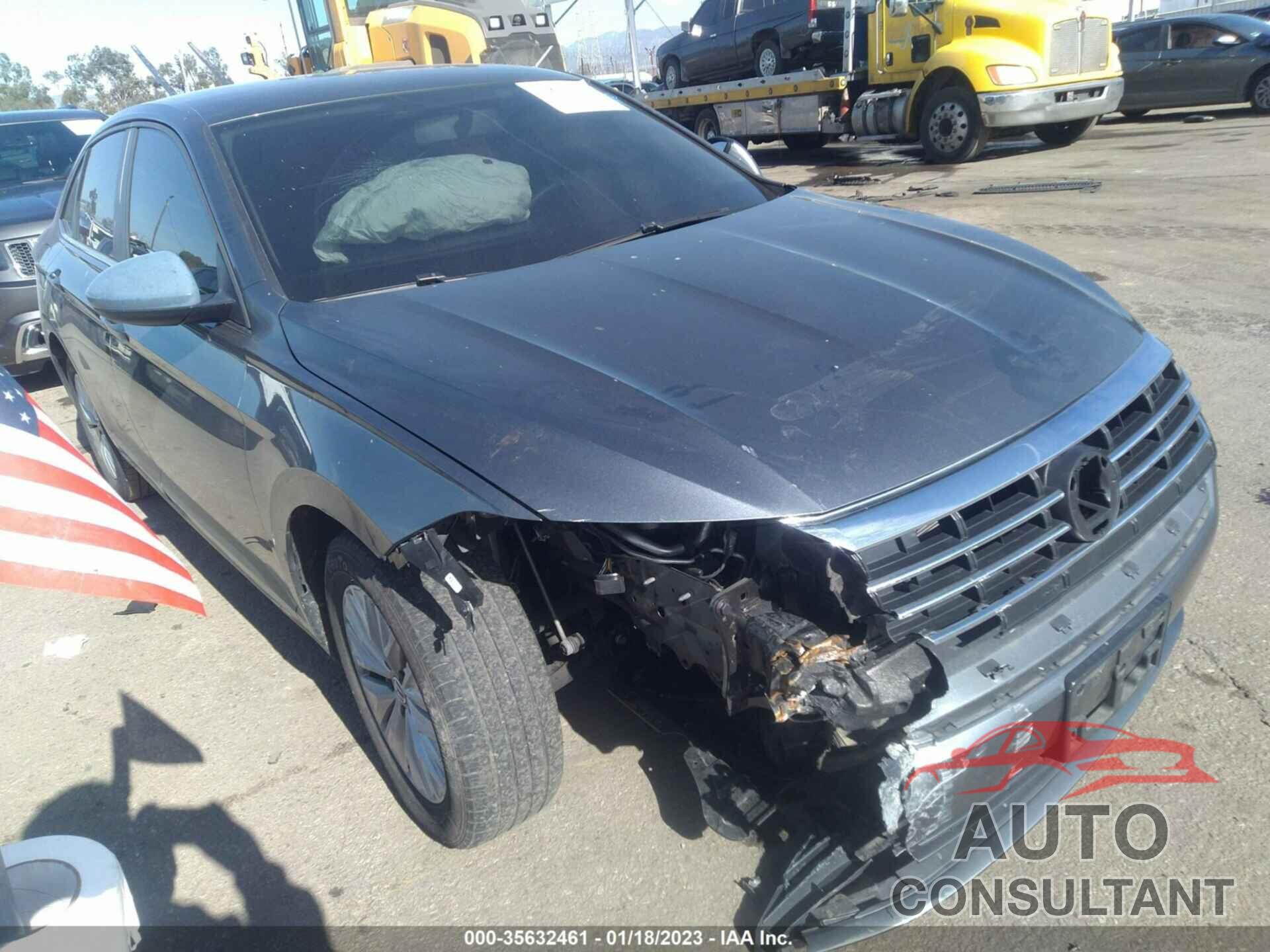 VOLKSWAGEN JETTA 2019 - 3VWC57BU2KM086612