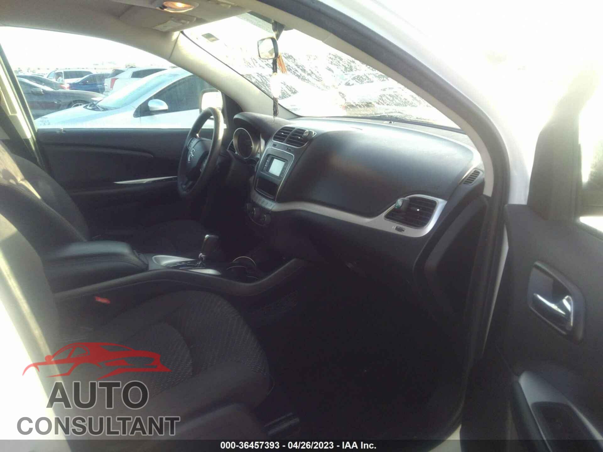 DODGE JOURNEY 2017 - 3C4PDCBG7HT531838