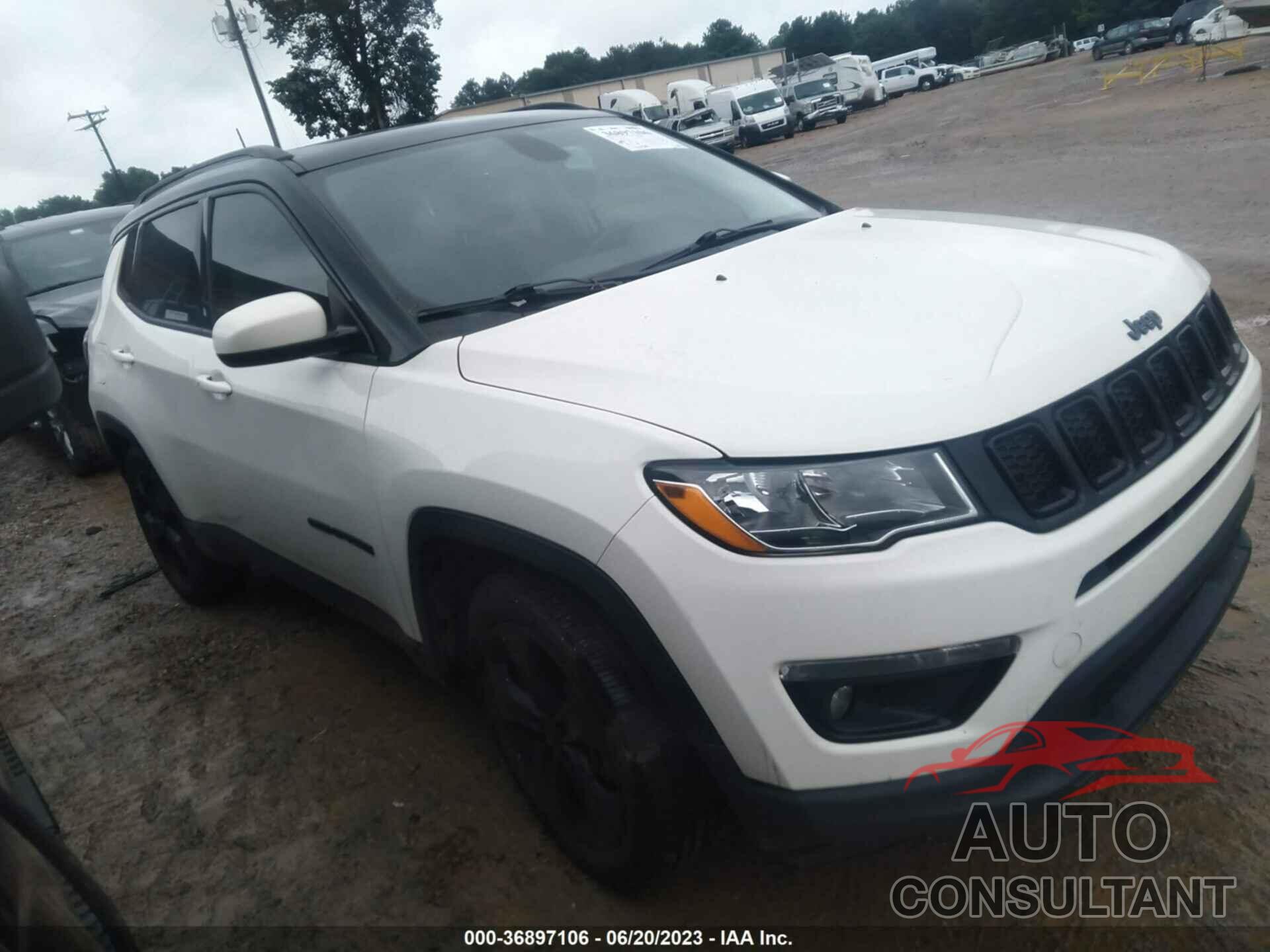 JEEP COMPASS 2018 - 3C4NJCBBXJT327383