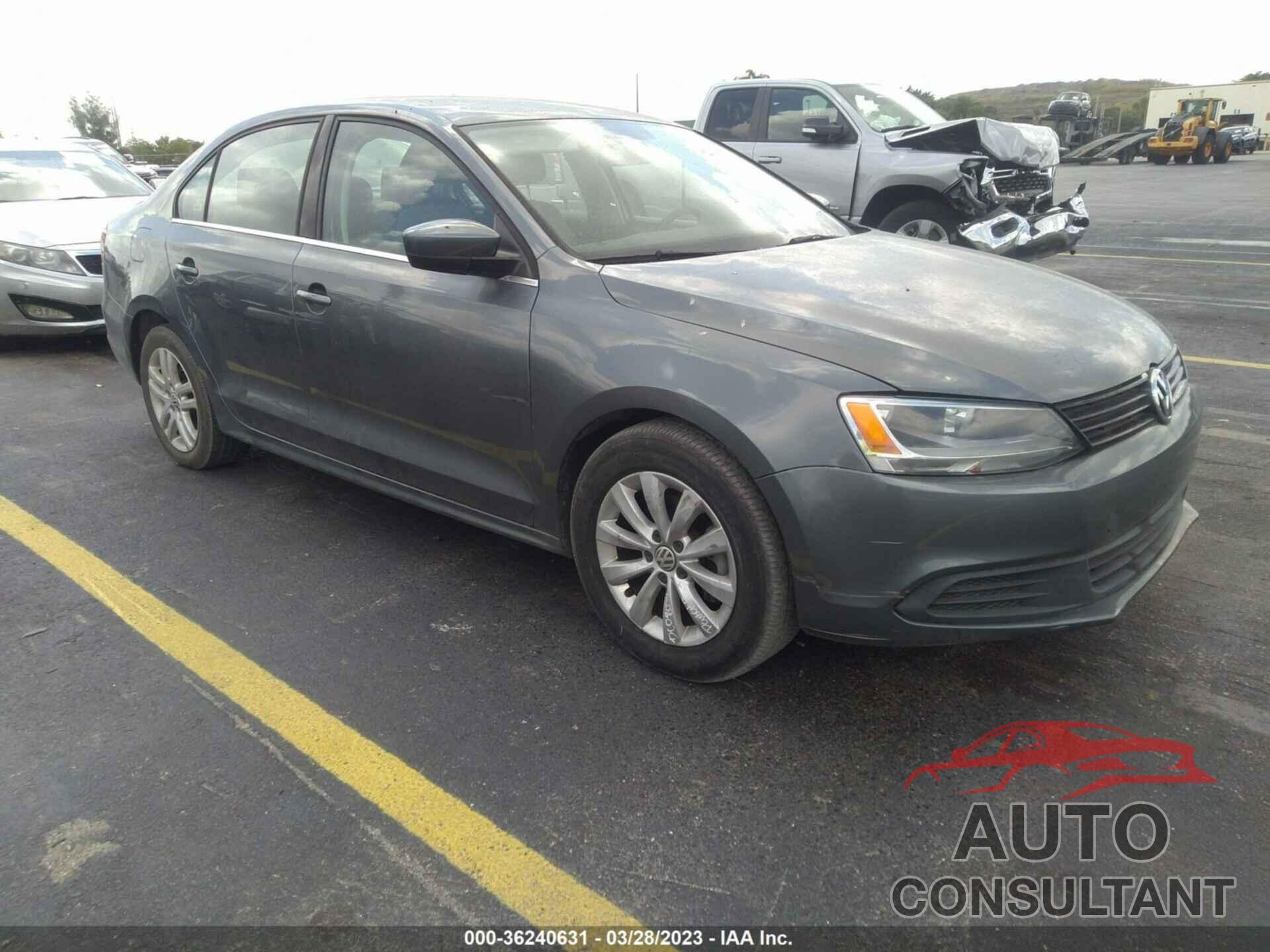 VOLKSWAGEN JETTA 2017 - 3VW2B7AJ1HM288832