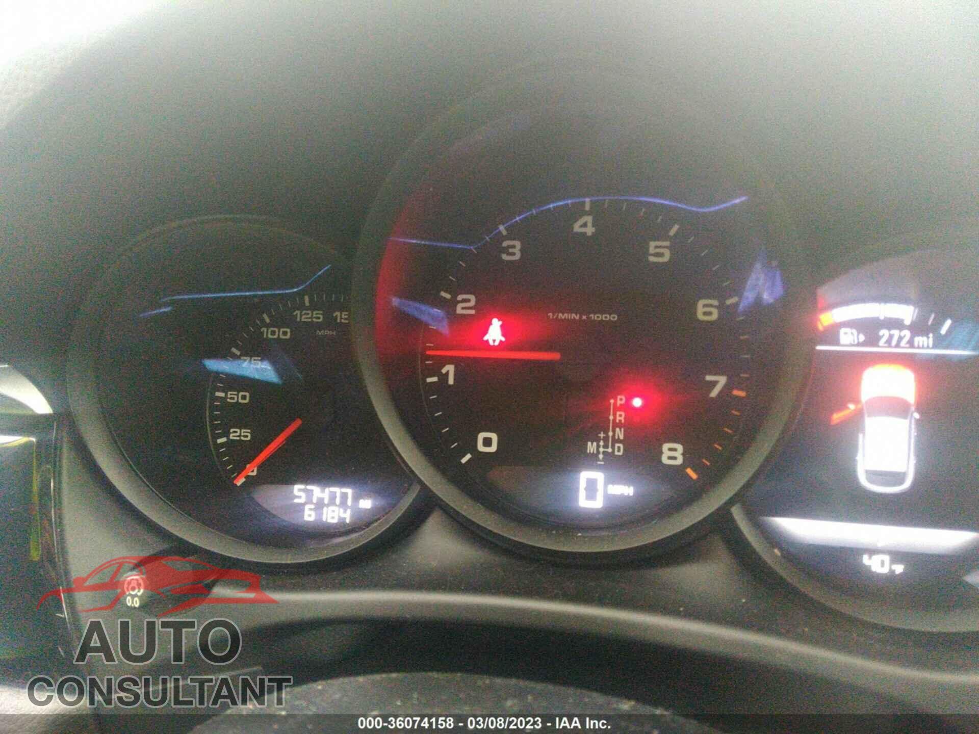 PORSCHE MACAN 2018 - WP1AA2A51JLB01246