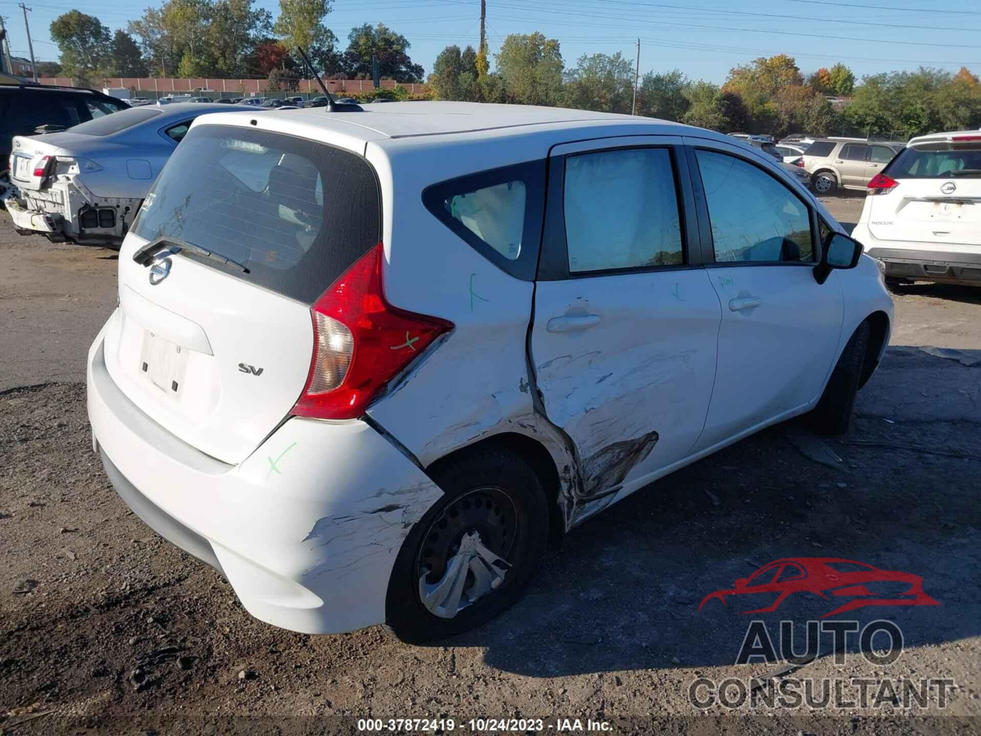 NISSAN VERSA NOTE 2017 - 3N1CE2CP1HL370426