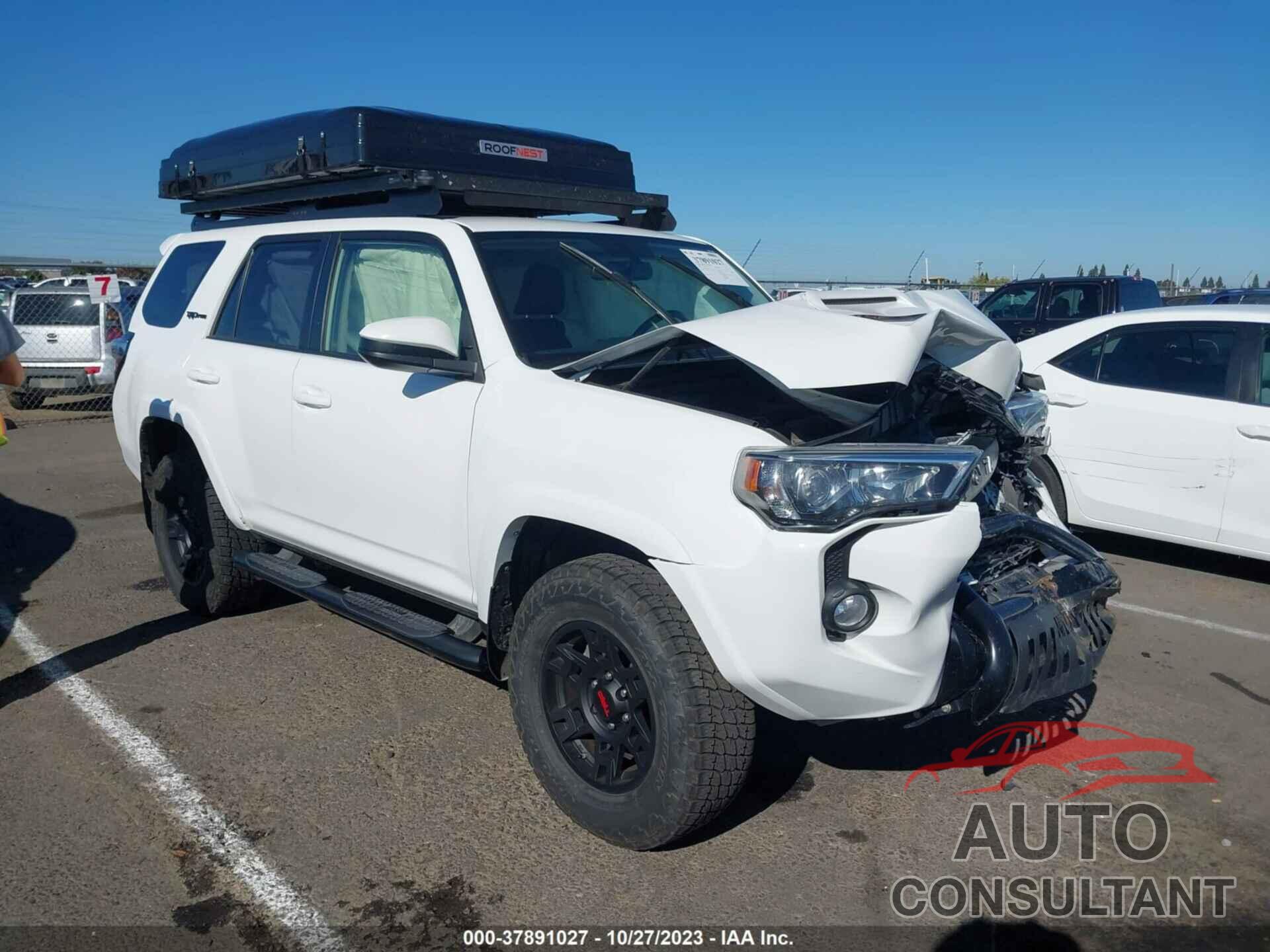 TOYOTA 4RUNNER 2018 - JTEBU5JR8J5526139