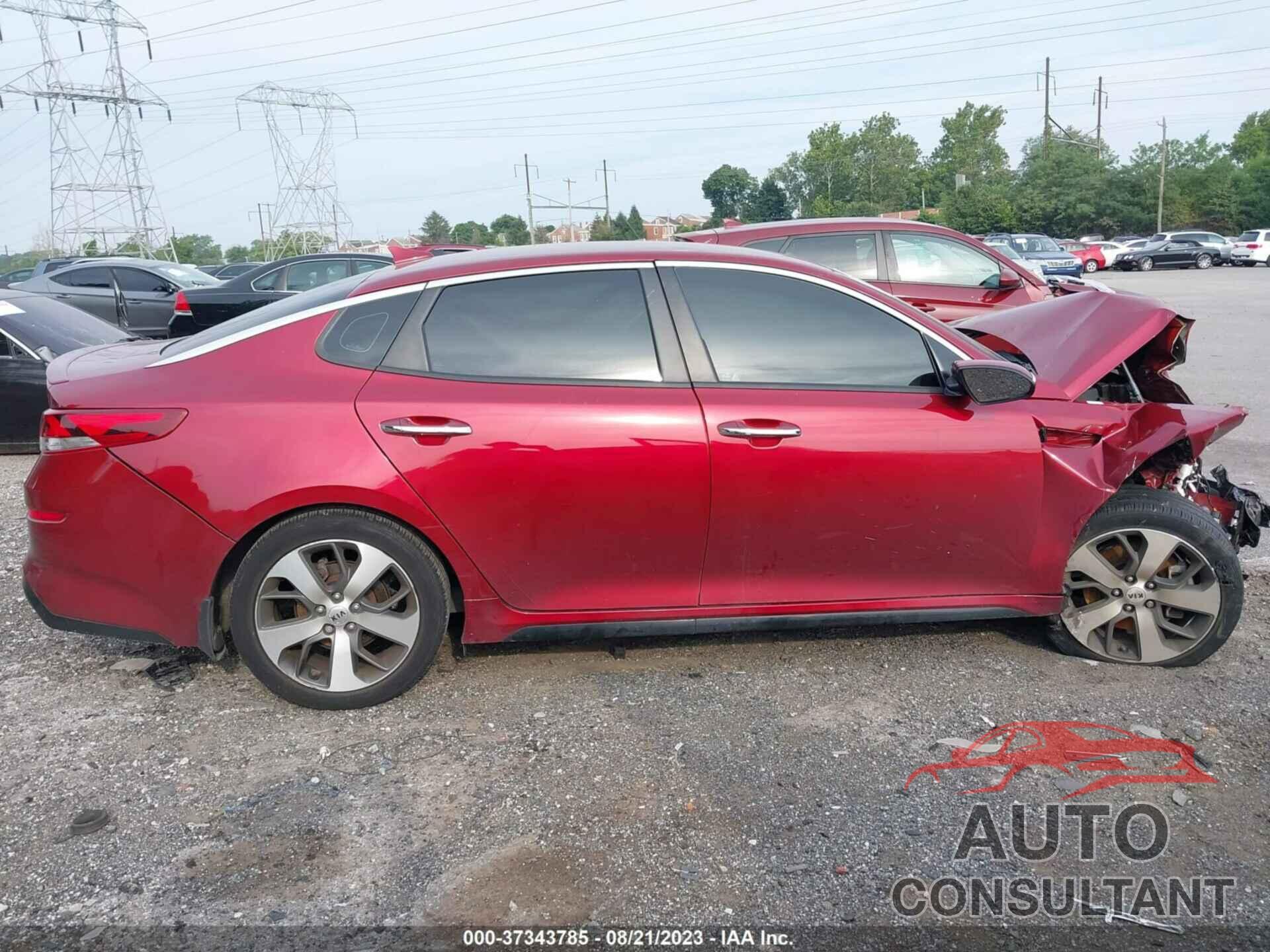 KIA OPTIMA 2019 - 5XXGT4L37KG323630