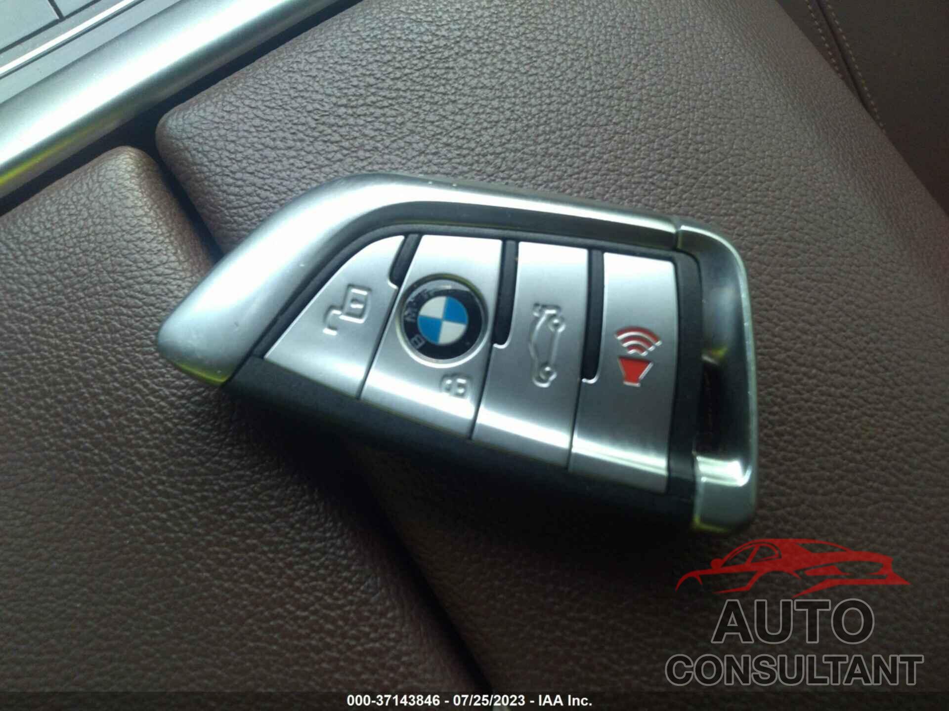 BMW X5 2020 - 5UXCR6C09L9B91274