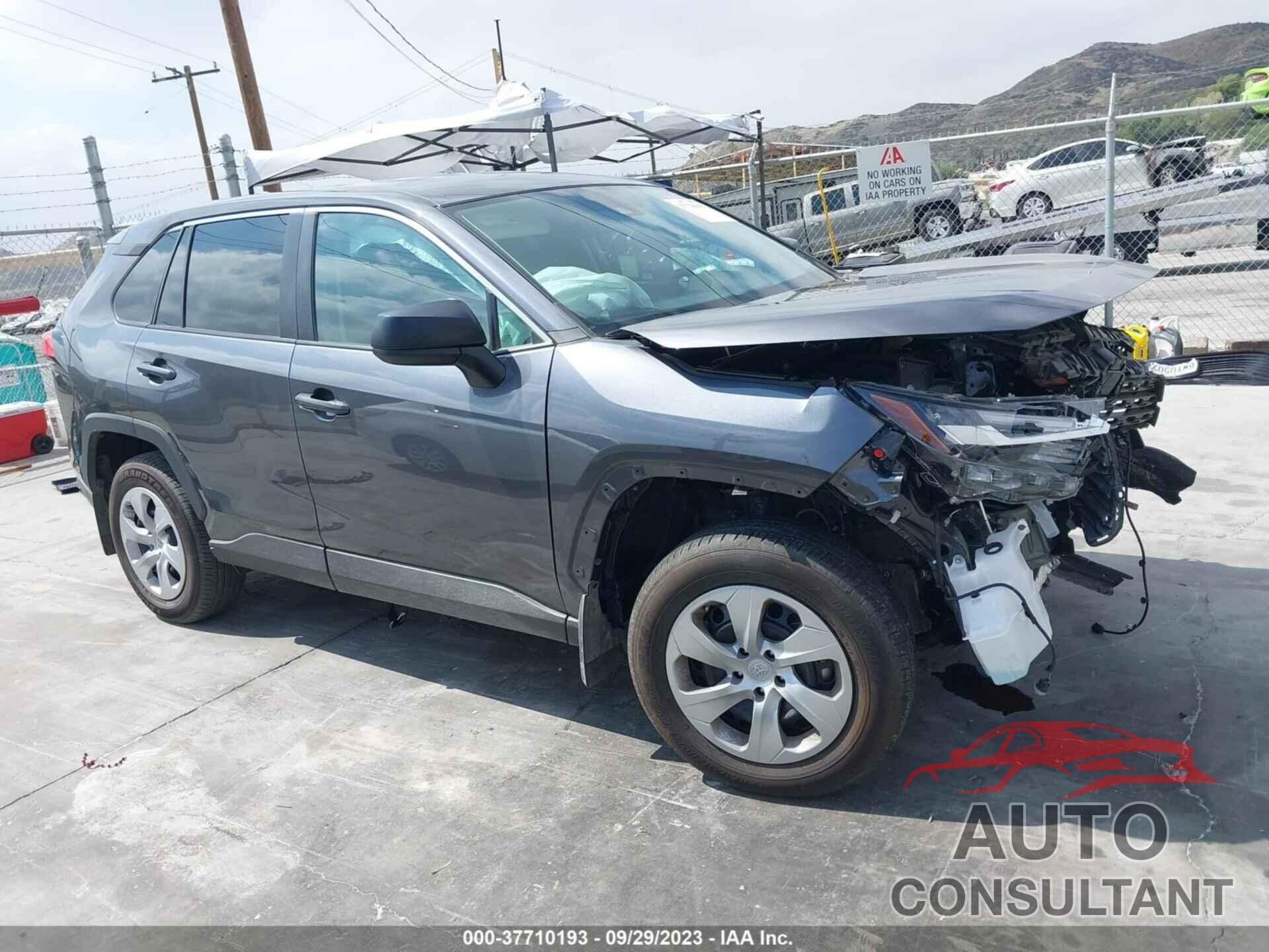 TOYOTA RAV4 2023 - 2T3H1RFV0PC233309