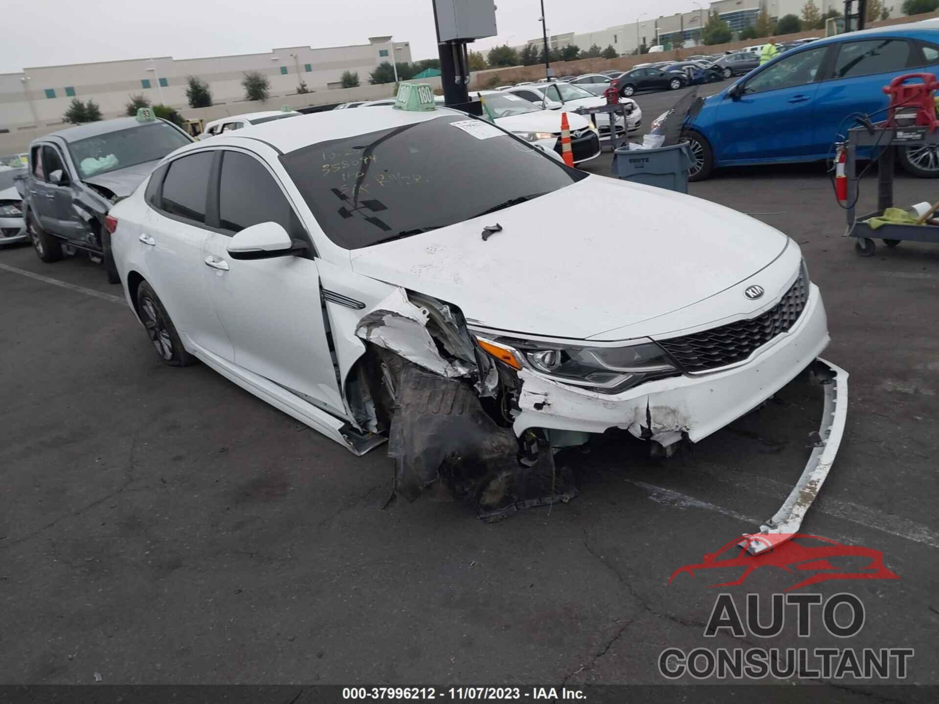 KIA OPTIMA 2019 - 5XXGT4L33KG363932