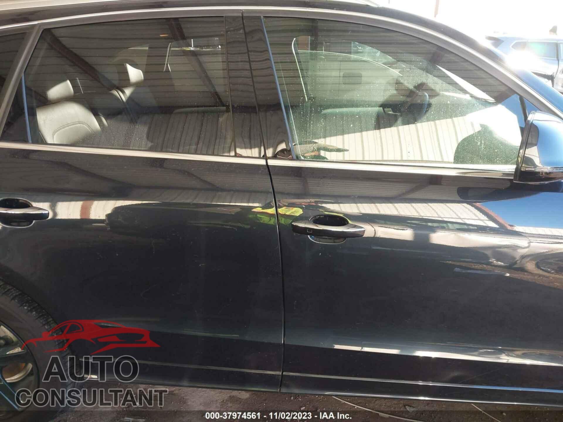 AUDI Q5 2017 - WA1M2AFP7HA042977