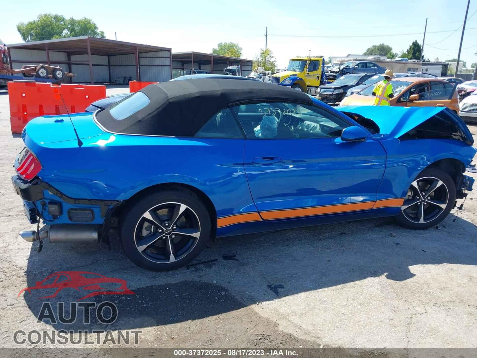 FORD MUSTANG 2021 - 1FATP8UHXM5156830