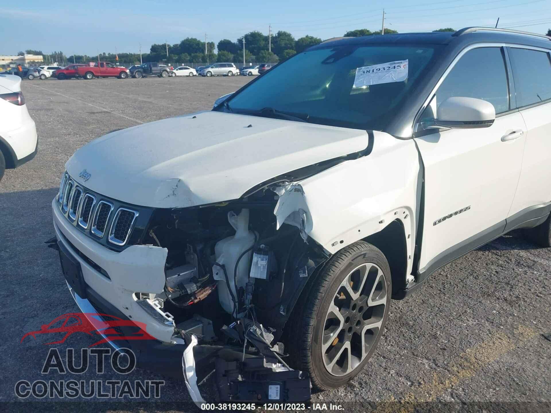 JEEP COMPASS 2018 - 3C4NJDCB3JT298359