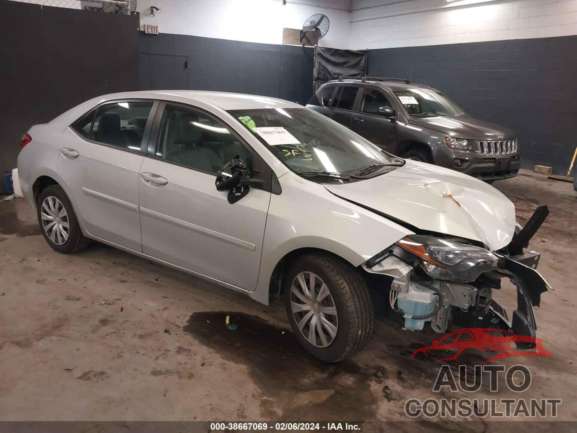 TOYOTA COROLLA 2018 - 2T1BURHE2JC976368