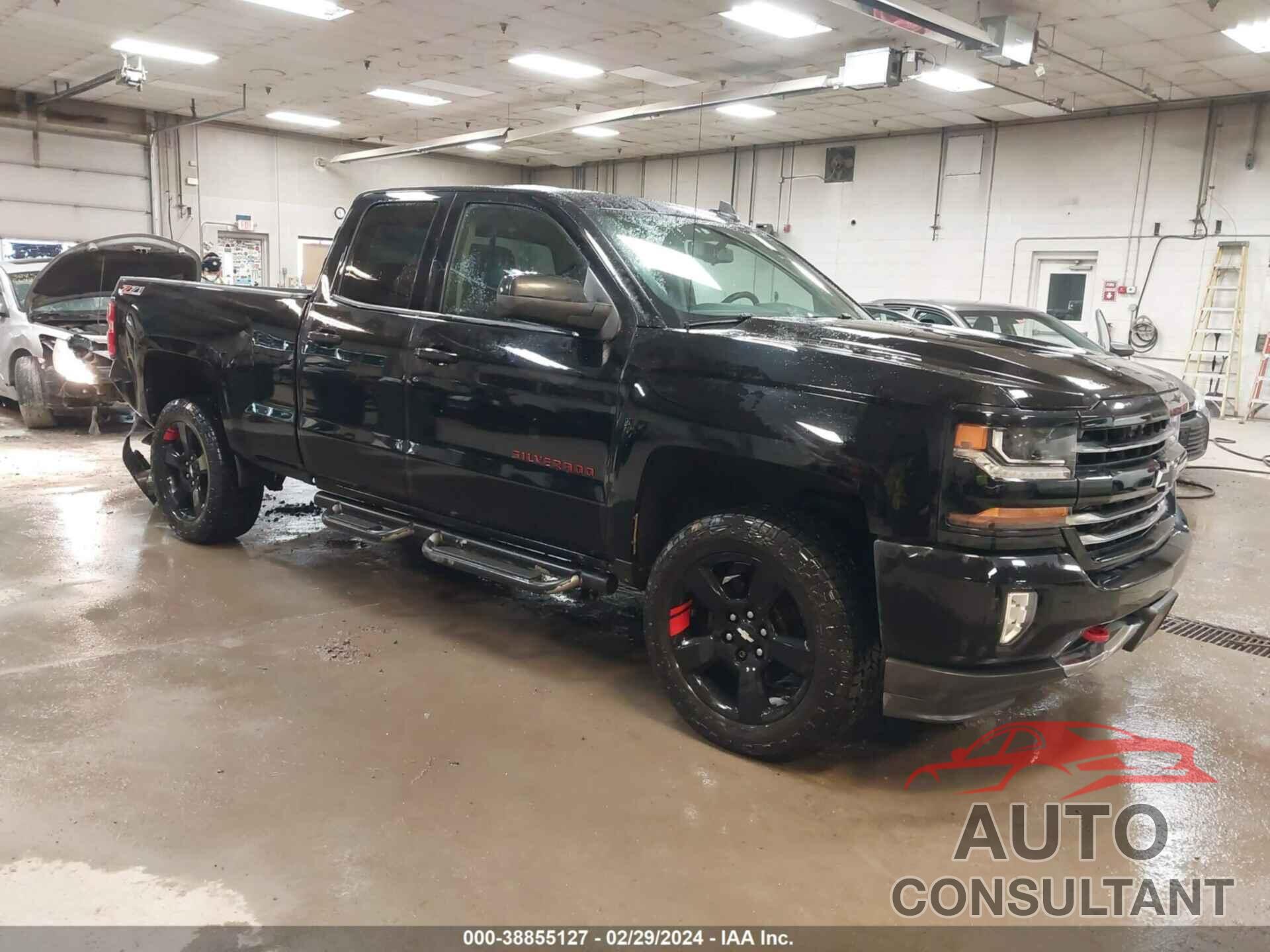 CHEVROLET SILVERADO 1500 2017 - 1GCVKREC1HZ310687