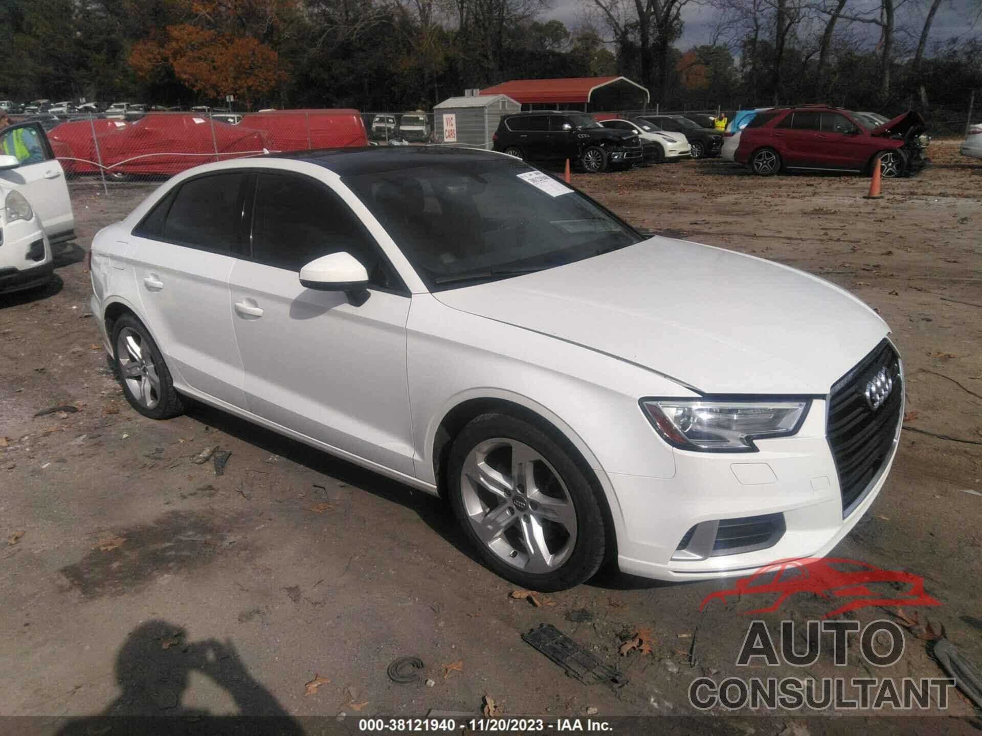 AUDI A3 2018 - WAUAUGFF8J1023130